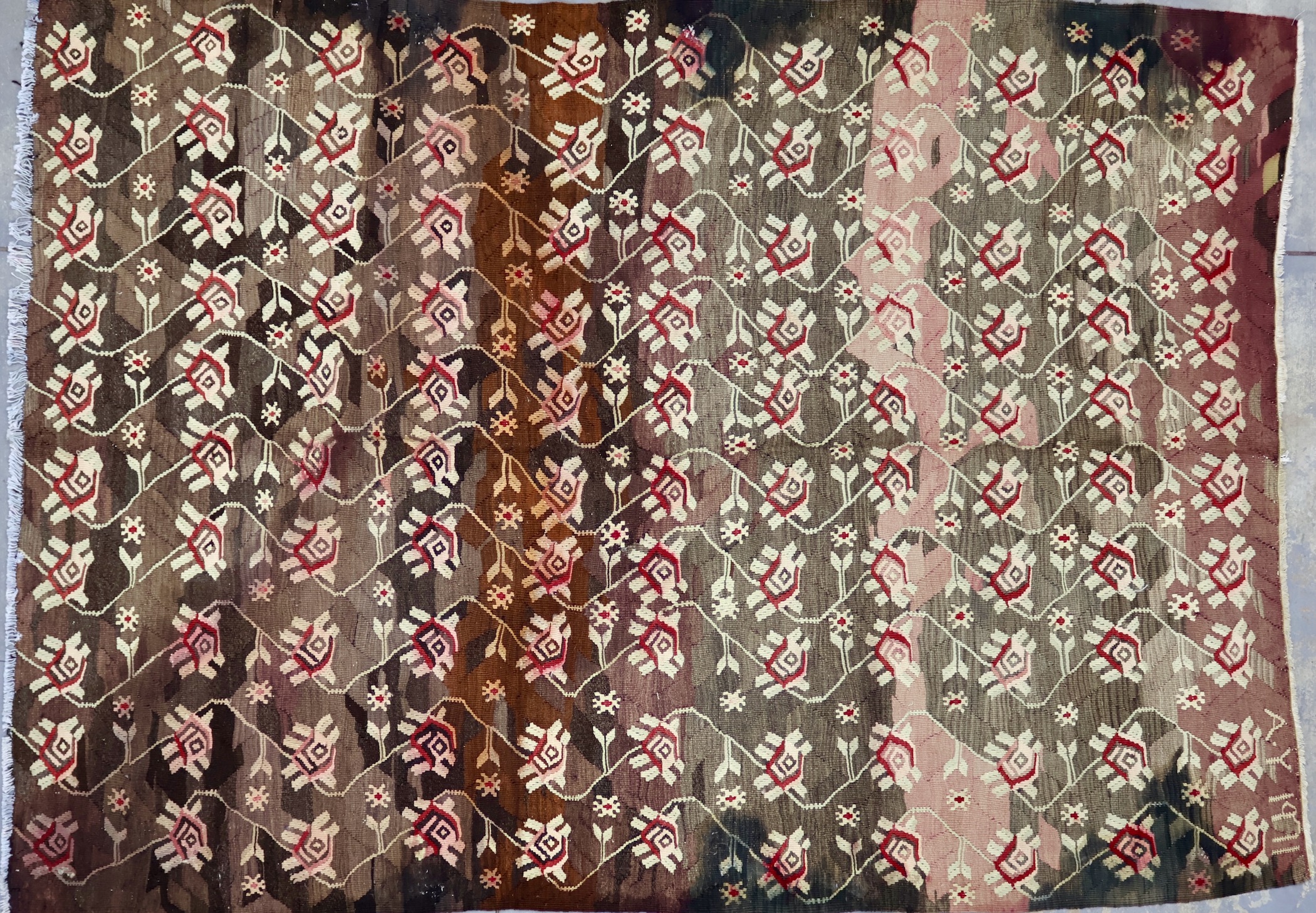 TK58 VINTAGE 1971 TURKISH KARS KILIM RUG 6'2