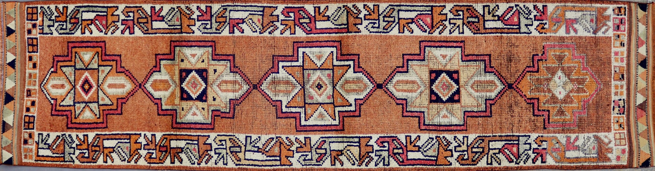 CR7939 VINTAGE 1980s KURDISH HERKI RUNNER 3' X 11'8