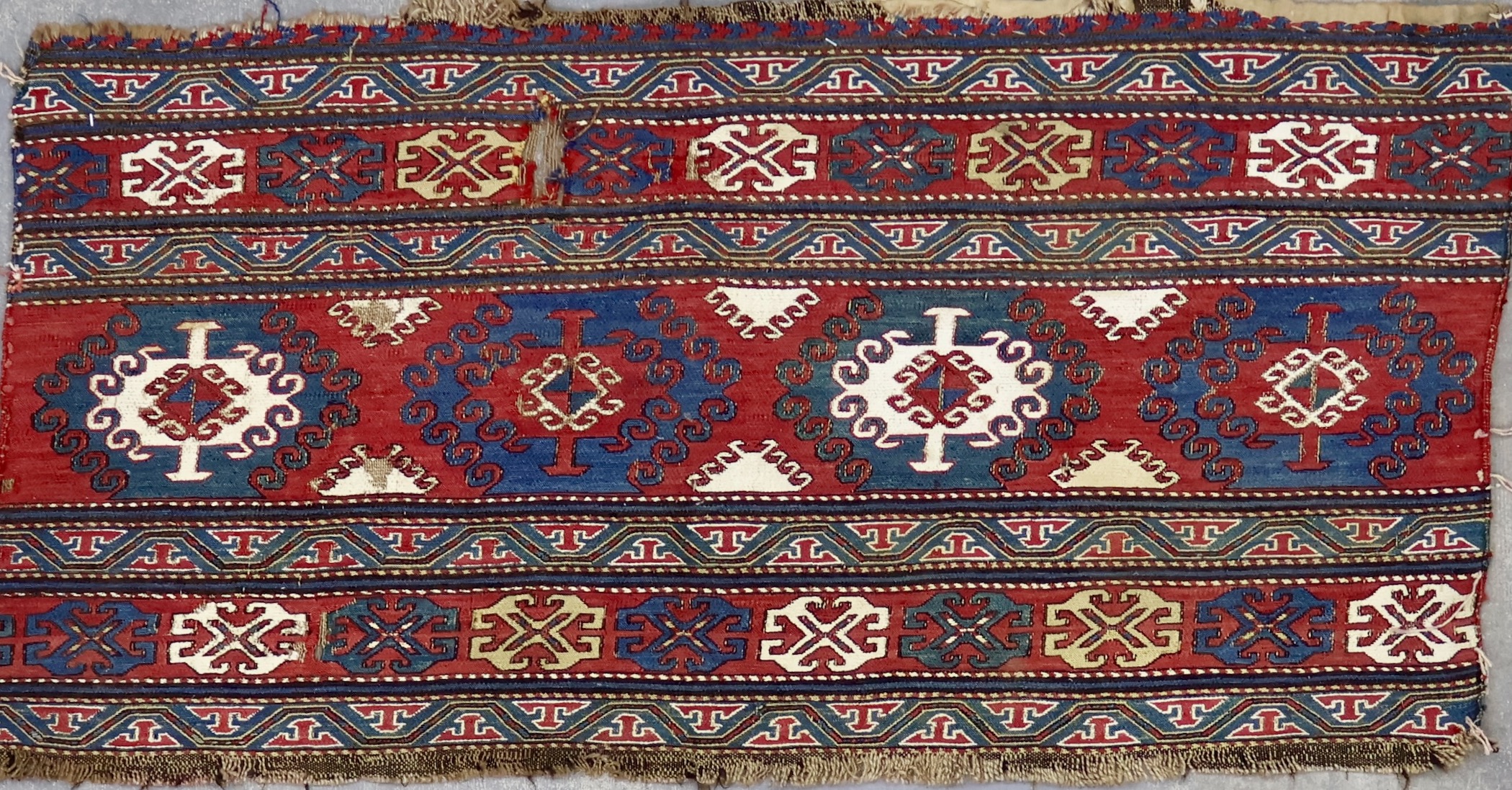 KL8630 ANTIQUE 1890s CAUCASIAN SUMAK CRADLE TEXTILE 2' X 3'11