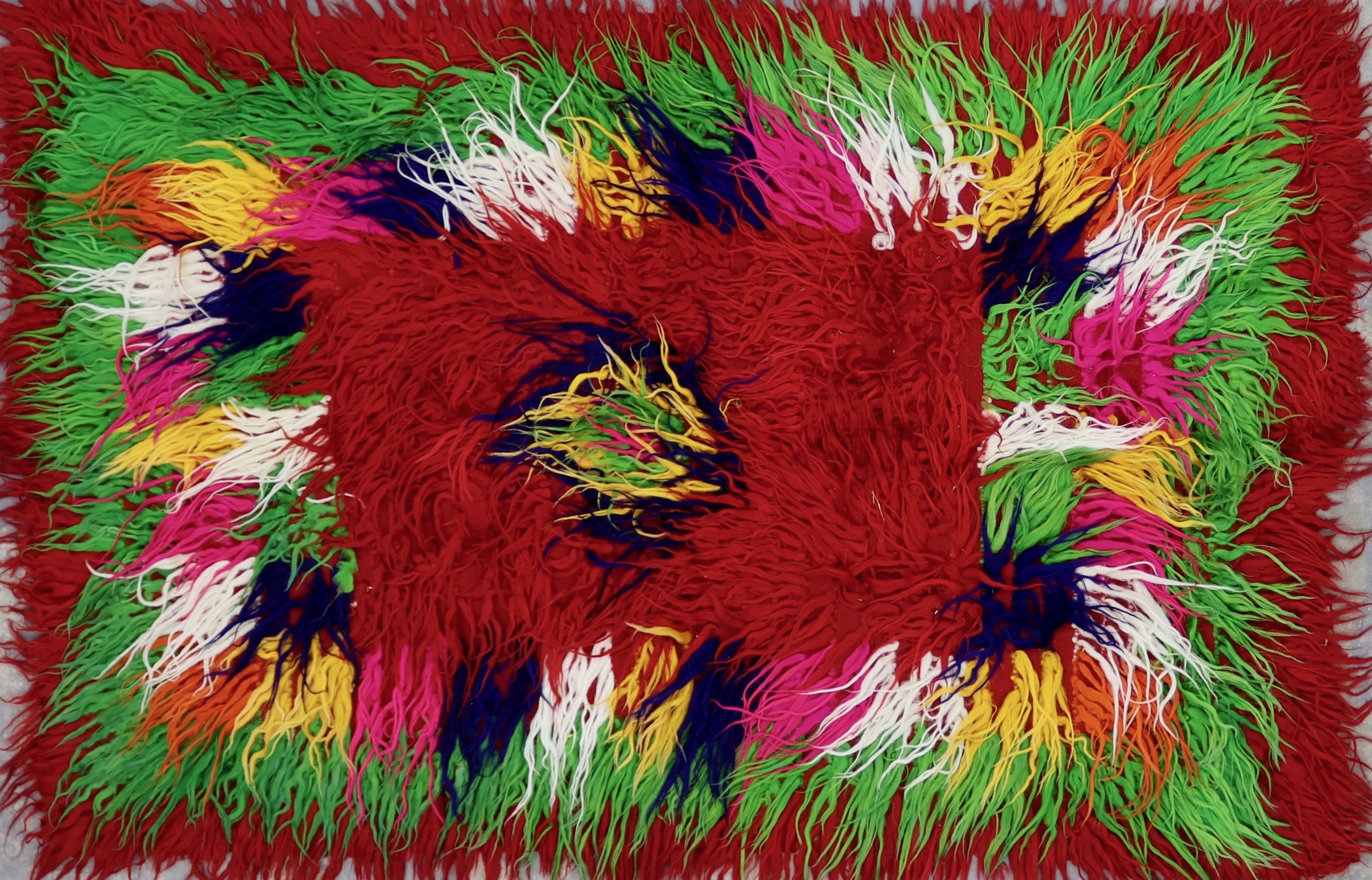 KL3300 VINTAGE 1990s BULGARIAN TULU RUG 5' X 7'8