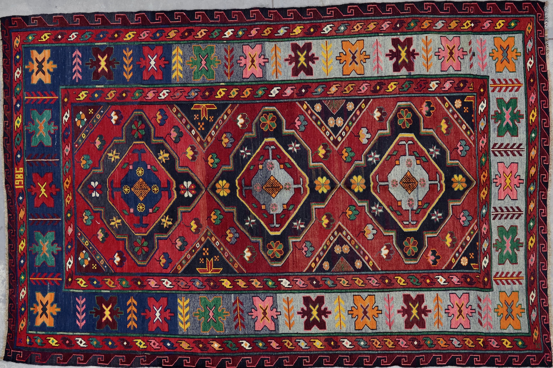 KL8664 VINTAGE CAUCASIAN SUMAK RUG, DATED 1986 6'6