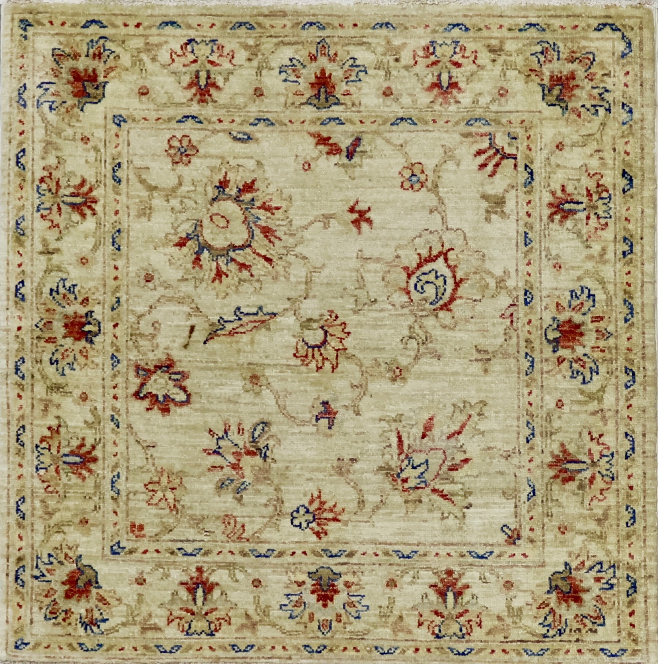 SH51 VINTAGE PAKISTANI PESHAWAR RUG 3' X 3'