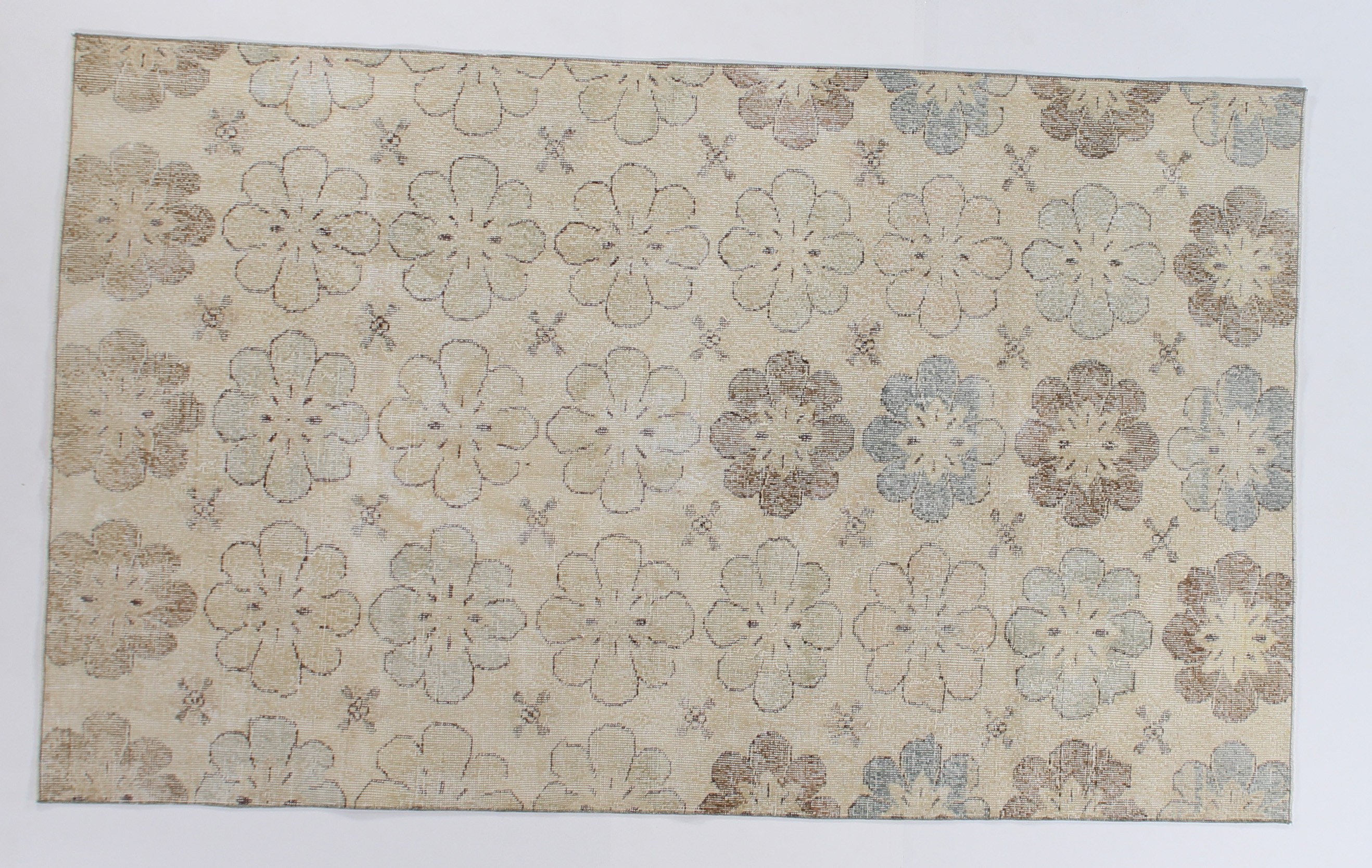 UD2900 VINTAGE RUG 5.2 X 8.6