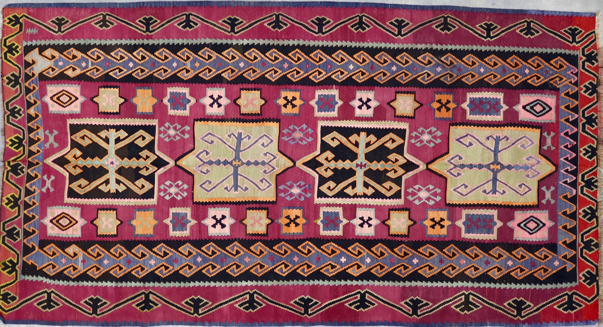 TK190 VINTAGE 1970s CAUCASIAN KILIM RUG 6'6