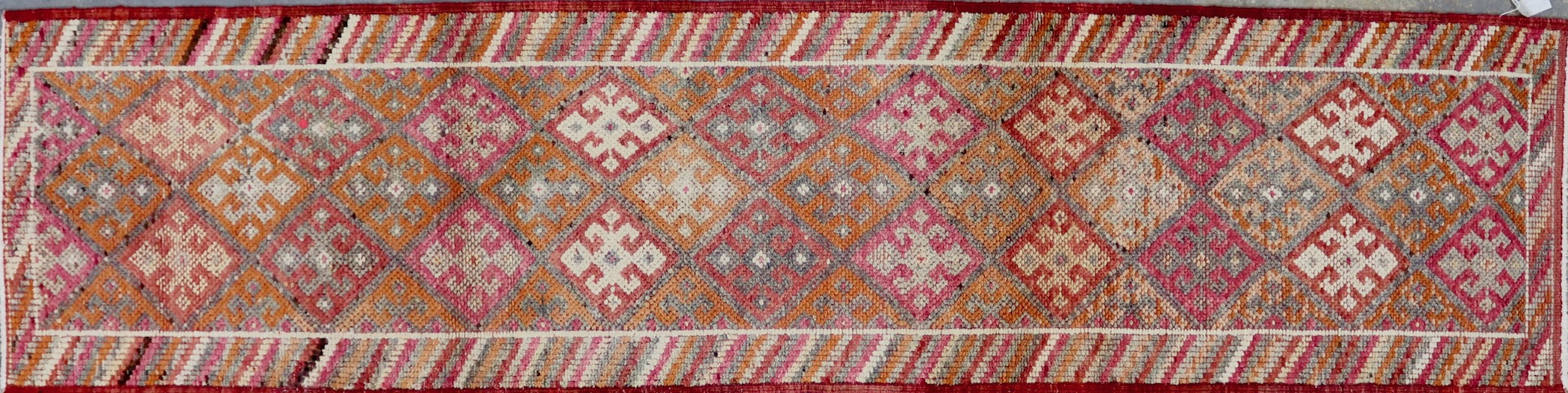 CR7154 VINTAGE 1980s KURDISH HERKI RUNNER 2'10