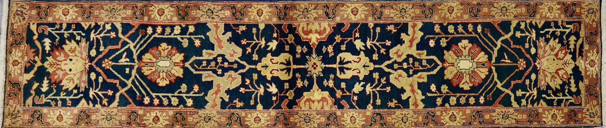 HR32 VINTAGE 1990s PERSIAN PASHAWAR RUNNER 2'8