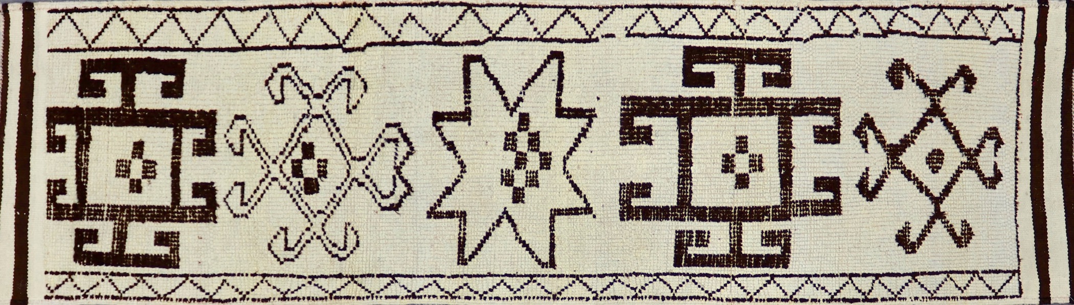 CR7933 VINTAGE 1950s KURDISH RUNNER 3'2