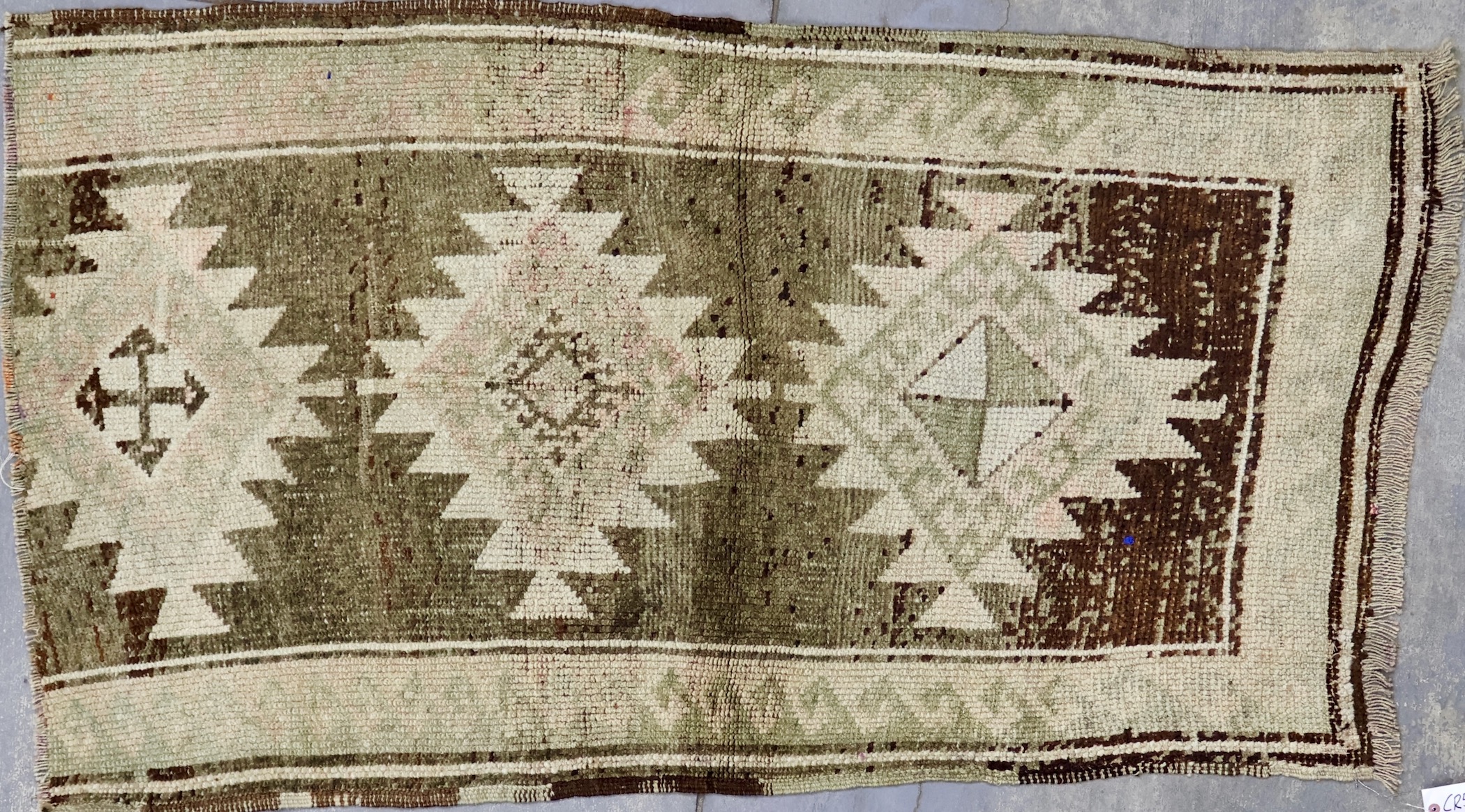 CR5990 VINTAGE TURKISH KARS RUG 3'5