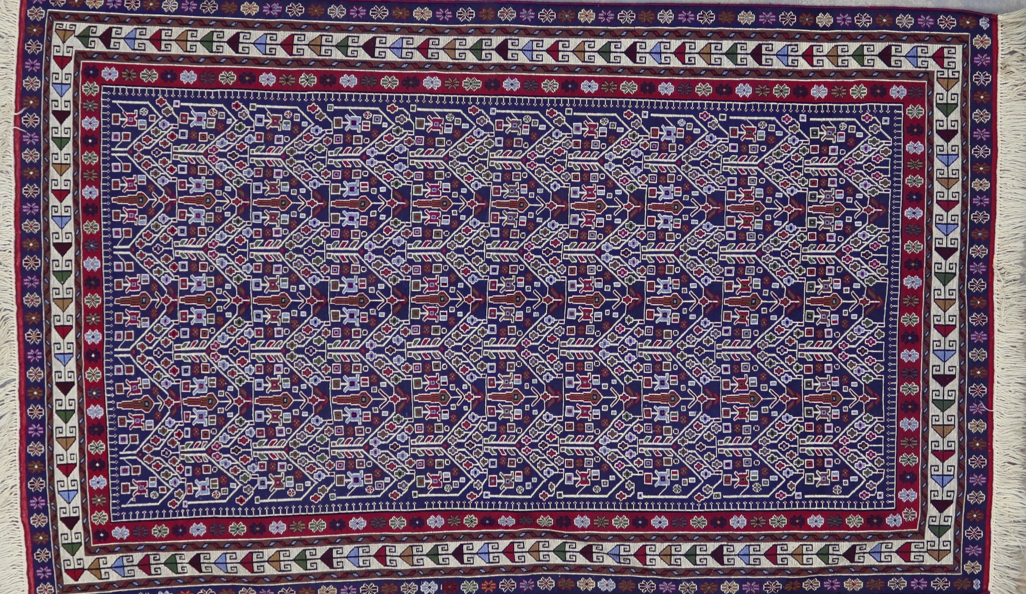 KL112 VINTAGE 1990s IRANIAN AFSHAR KILIM RUG 4' X 6'4