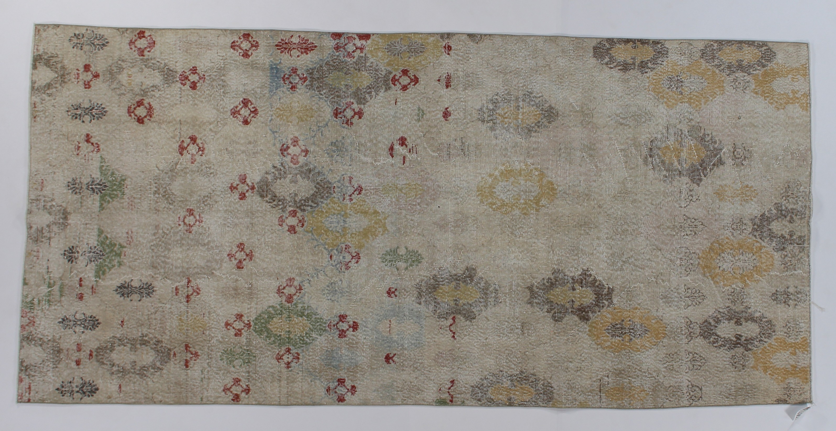 UD2874 VINTAGE RUG 5.1 X 10.8