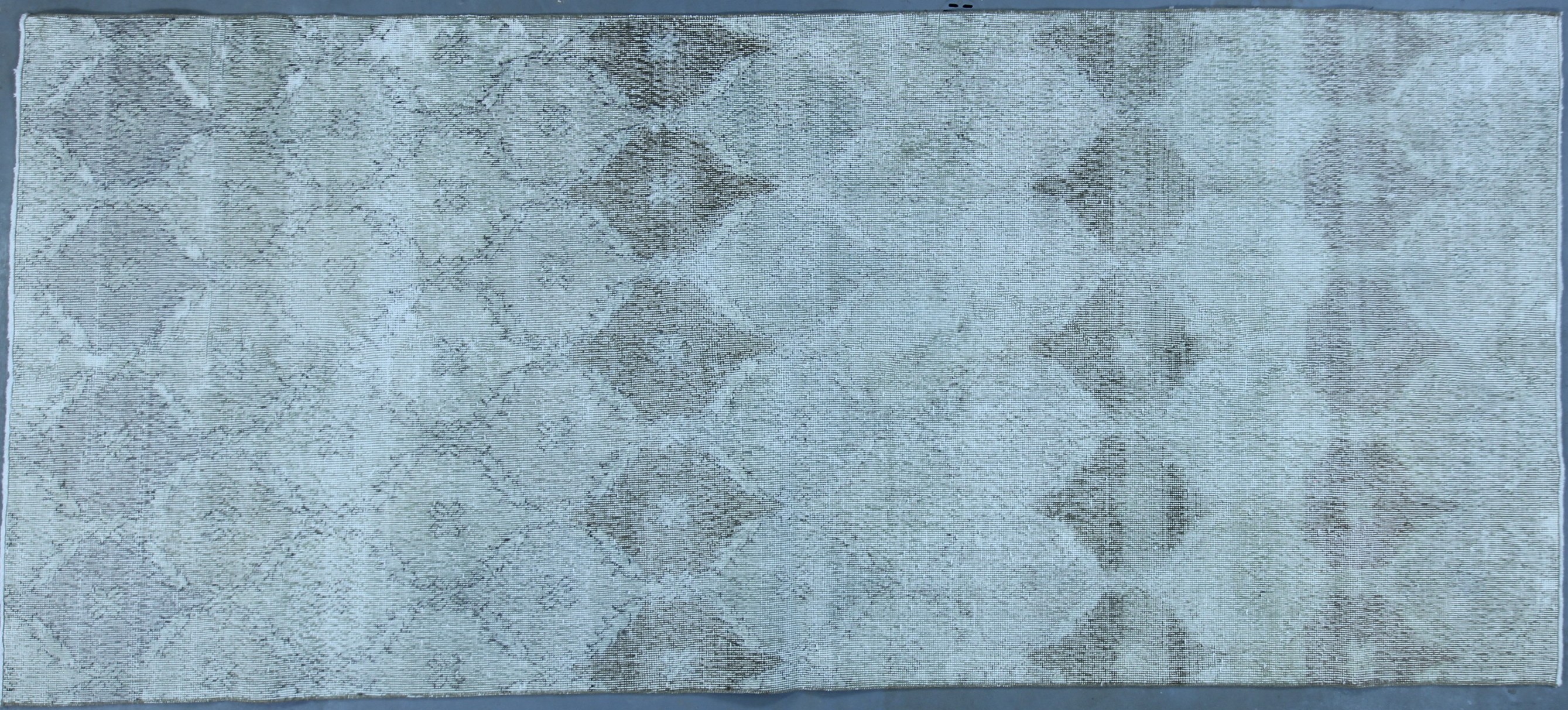 OD6997 VINTAGE RUG 4.5x9.11