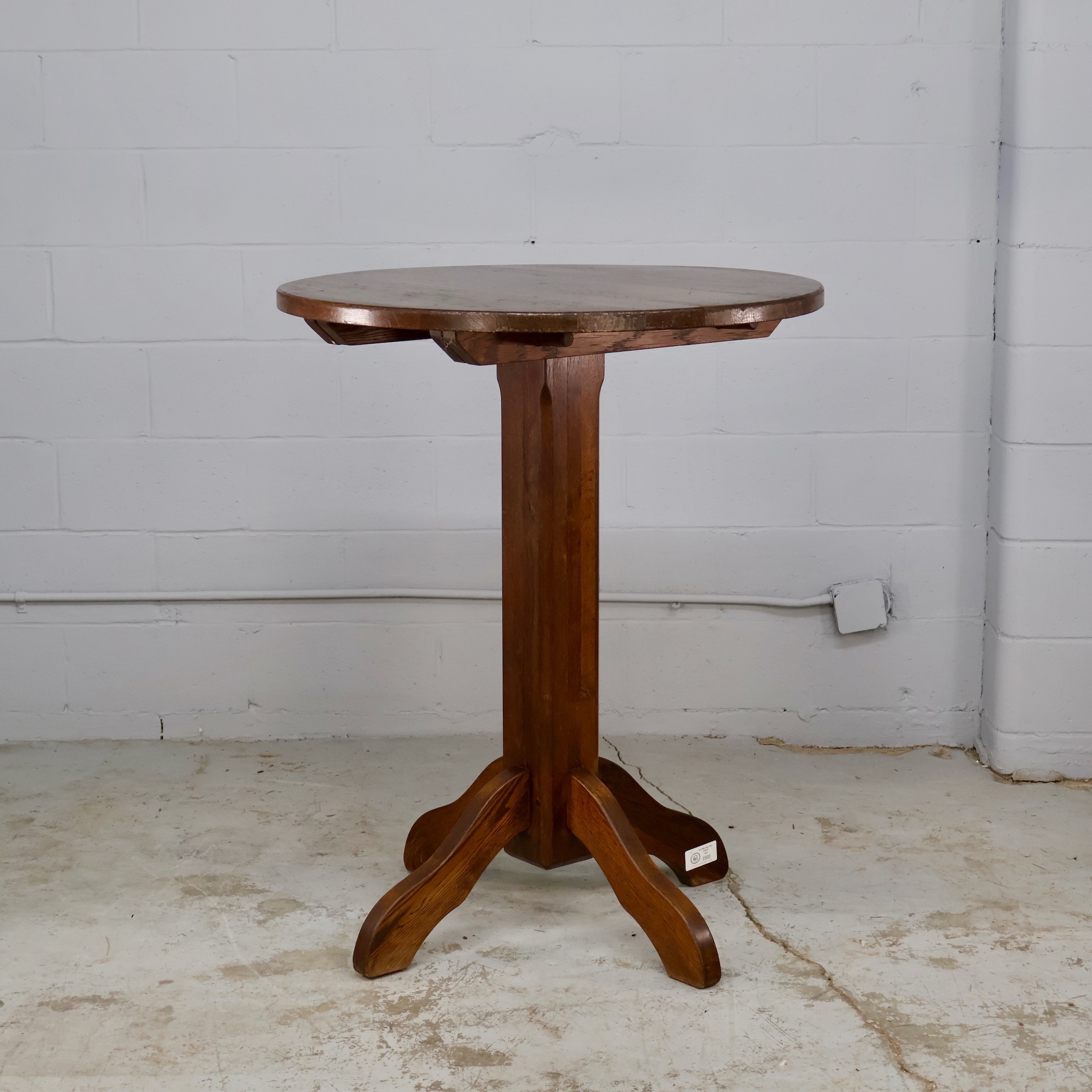 TB672 SOLID OAK BAR TABLE