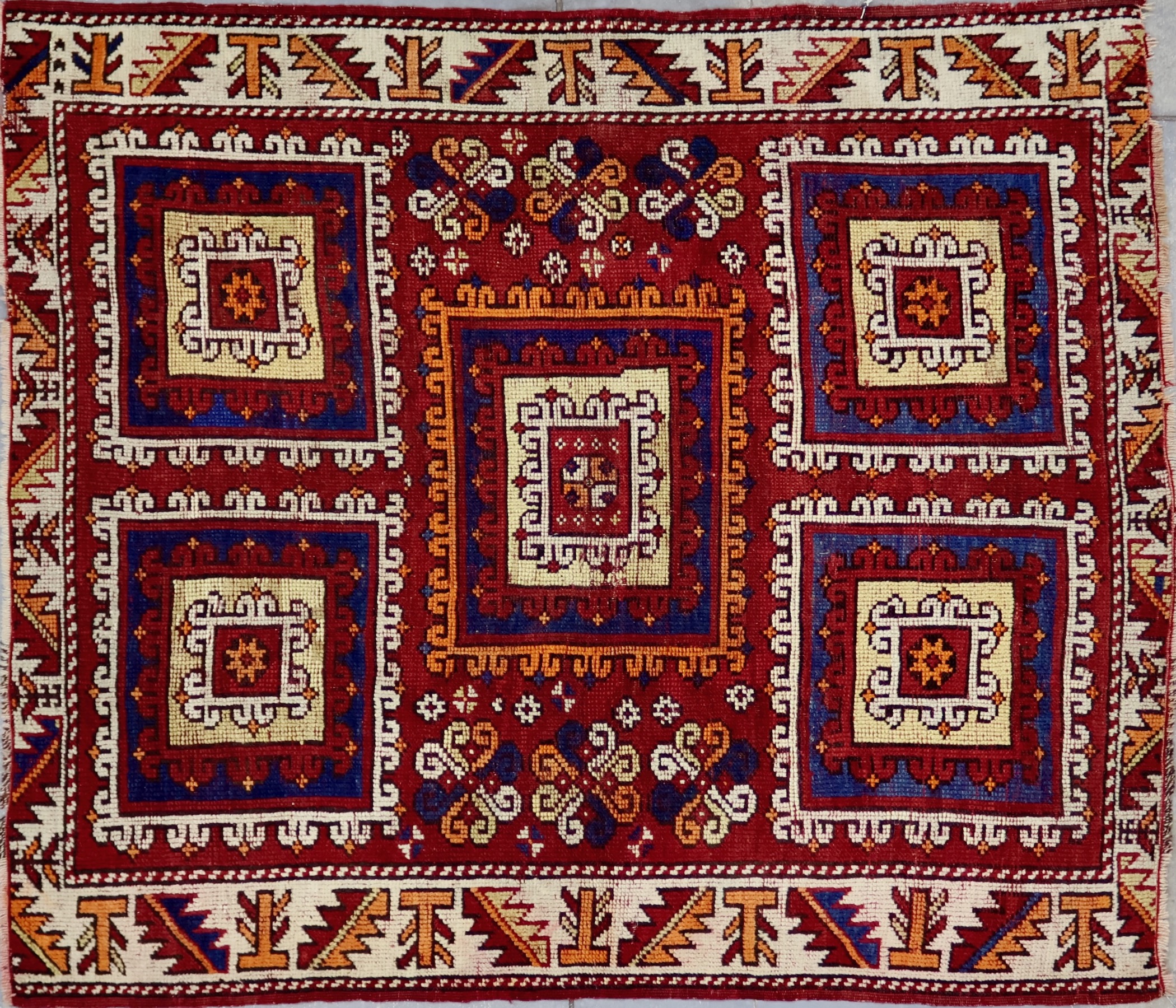 SH410 VINTAGE 1960s TURKISH BERGAMA RUG 4'8