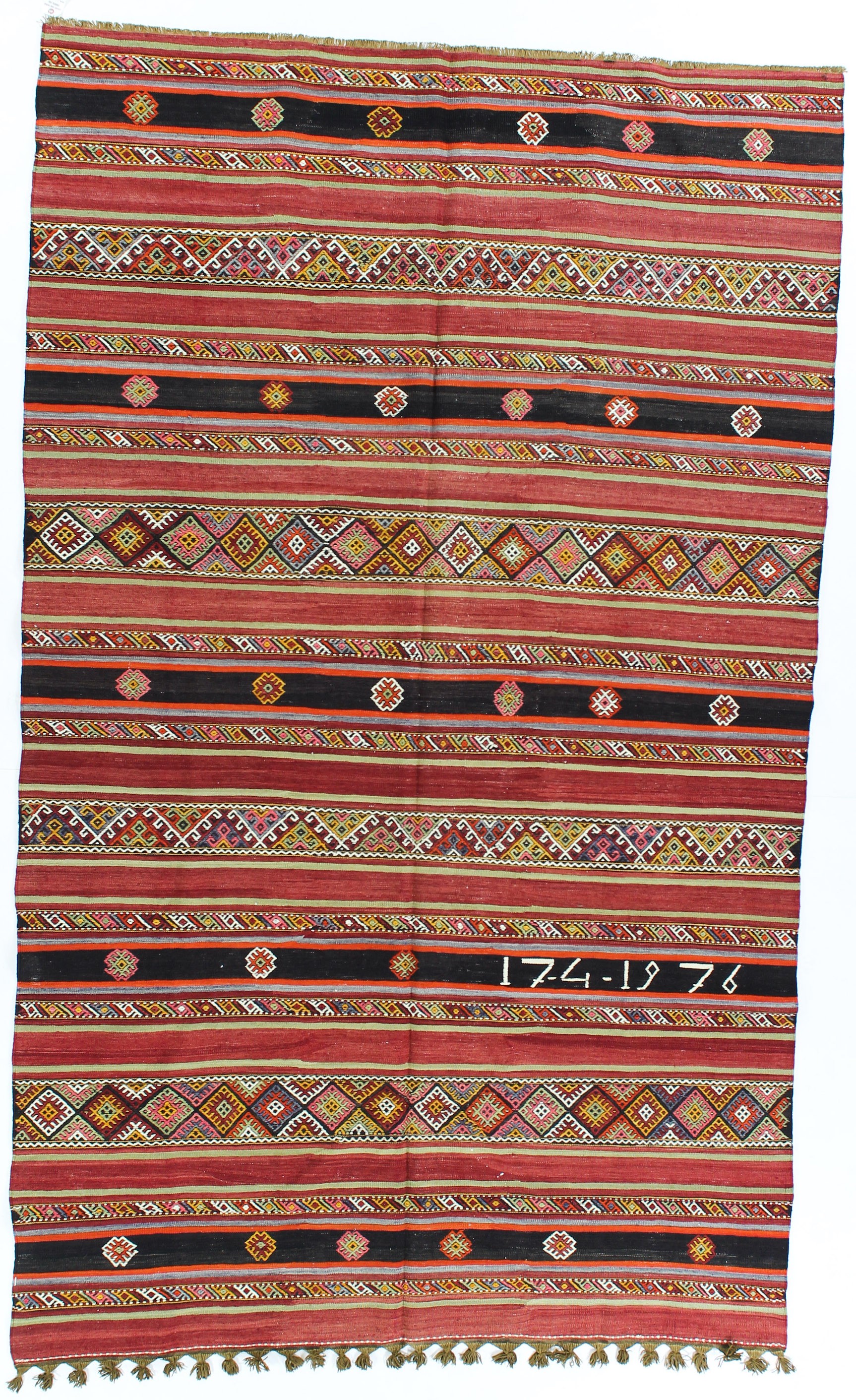 KL2288 - VINTAGE SIVAS KILIM  6.1 x 9.9