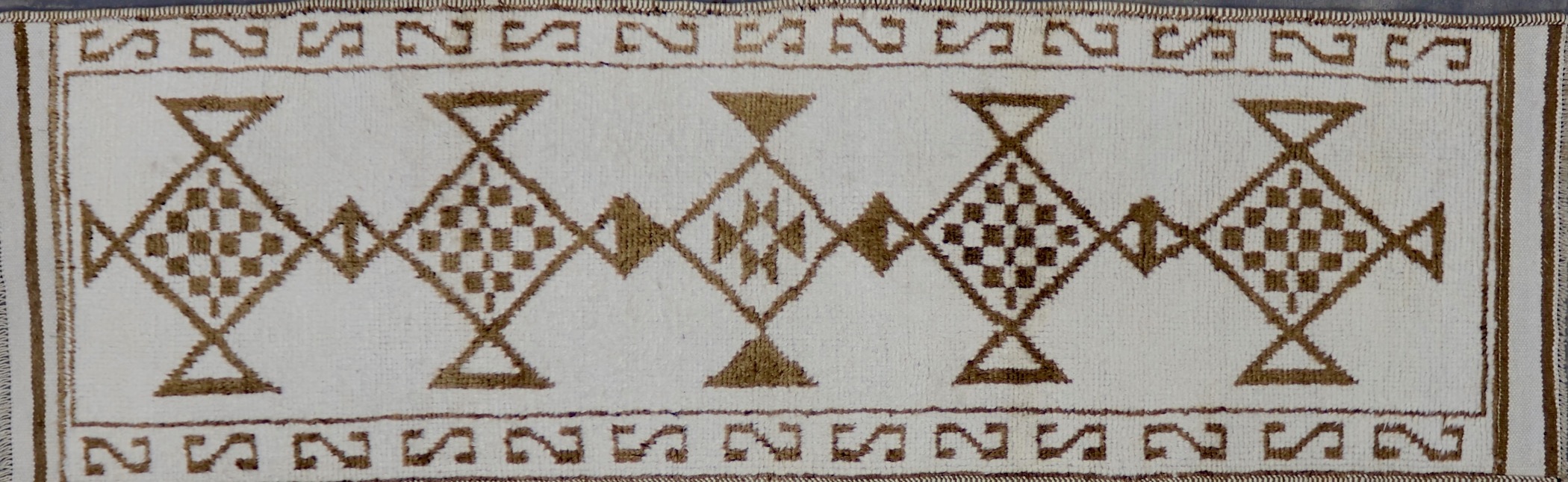 CR8475 VINTAGE 1980s KURDISH RUNNER 3' X 10'2