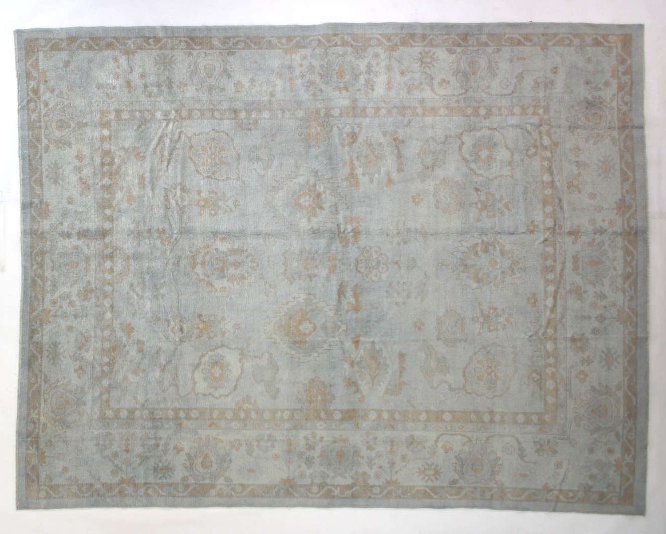 CR3785- OUSHAK RUG 9.3 X 12