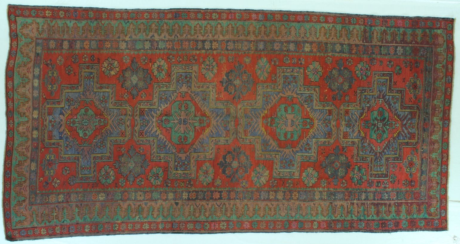 KL5339 Vintage Rug 5.4 X 10.5