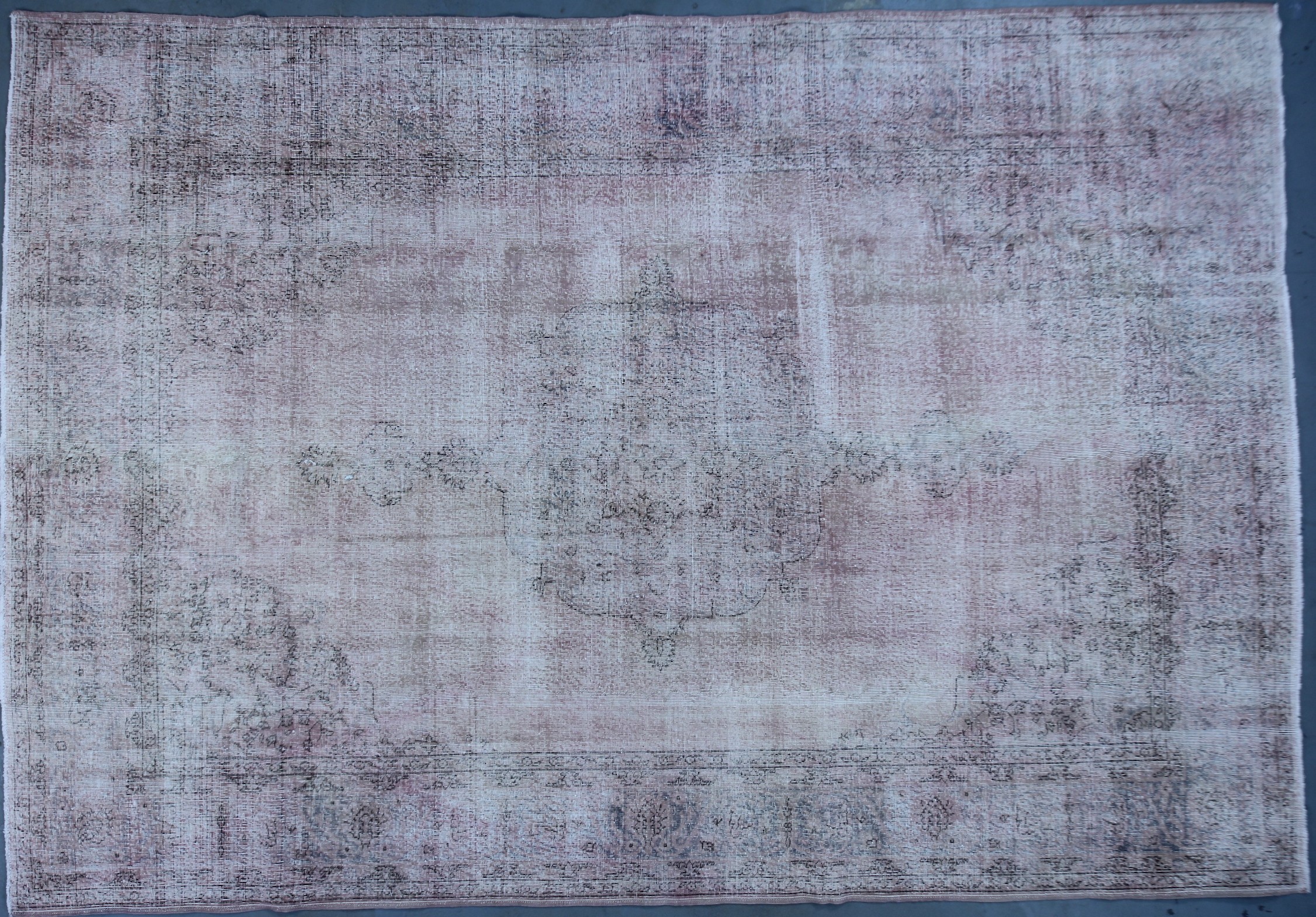 OD6982 PINK VINTAGE RUG 8.3x11.11