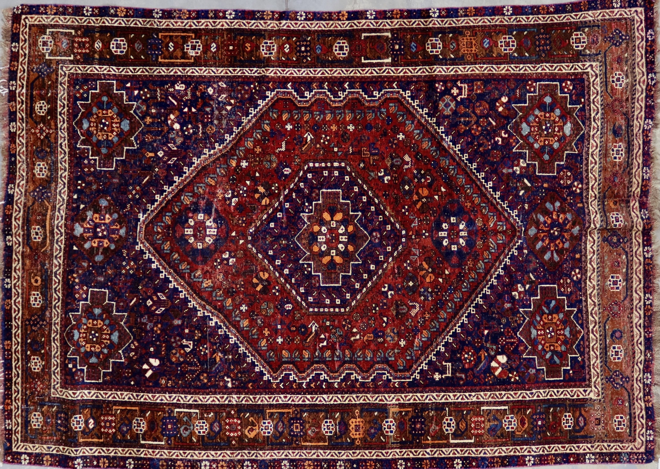 CR8539 VINTAGE 1970s PERSIAN SHIRAZ RUG 6' X 8'8