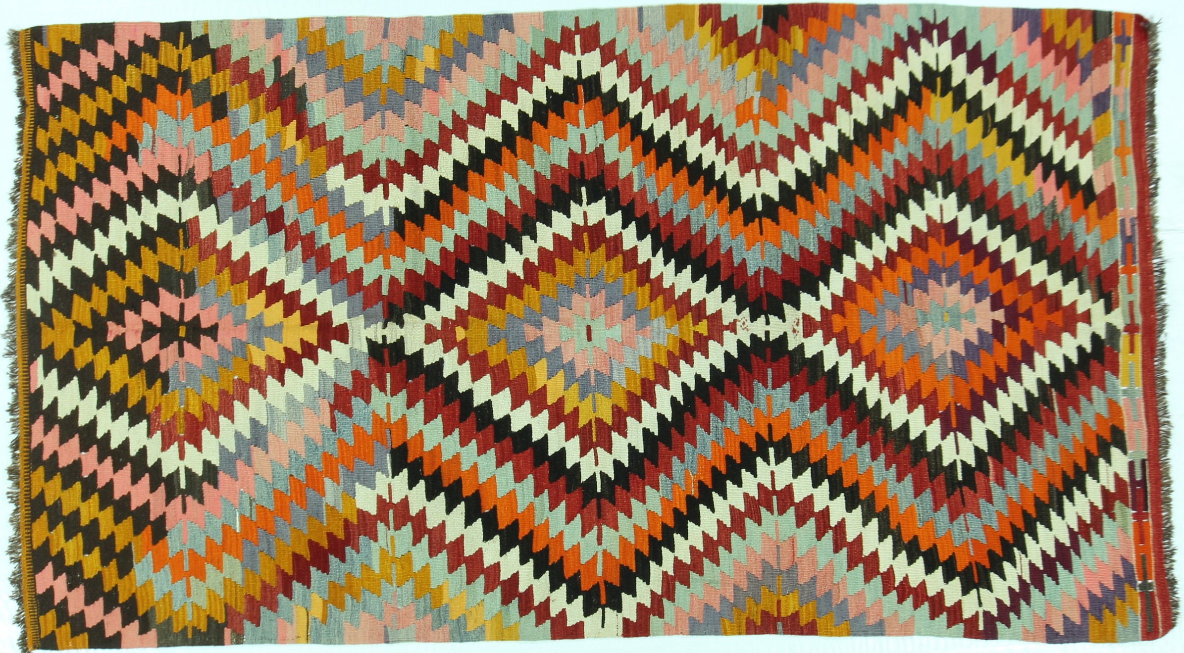 KL4753 VINTAGE KILIM 4.10x8.8