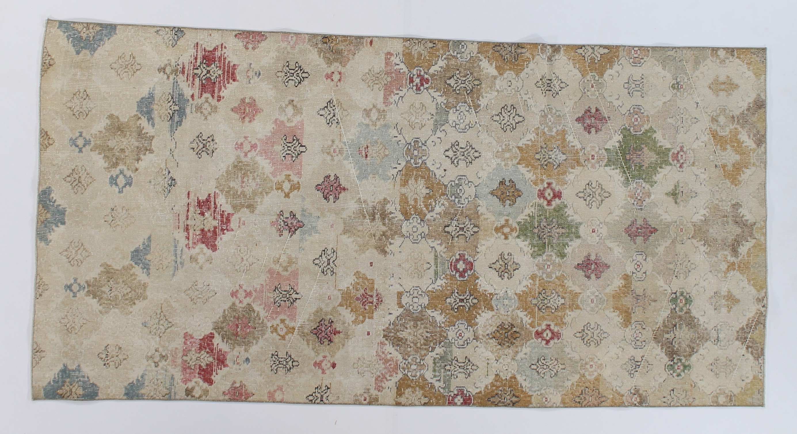 UD2885 VINTAGE RUG 4.7 X 9.2