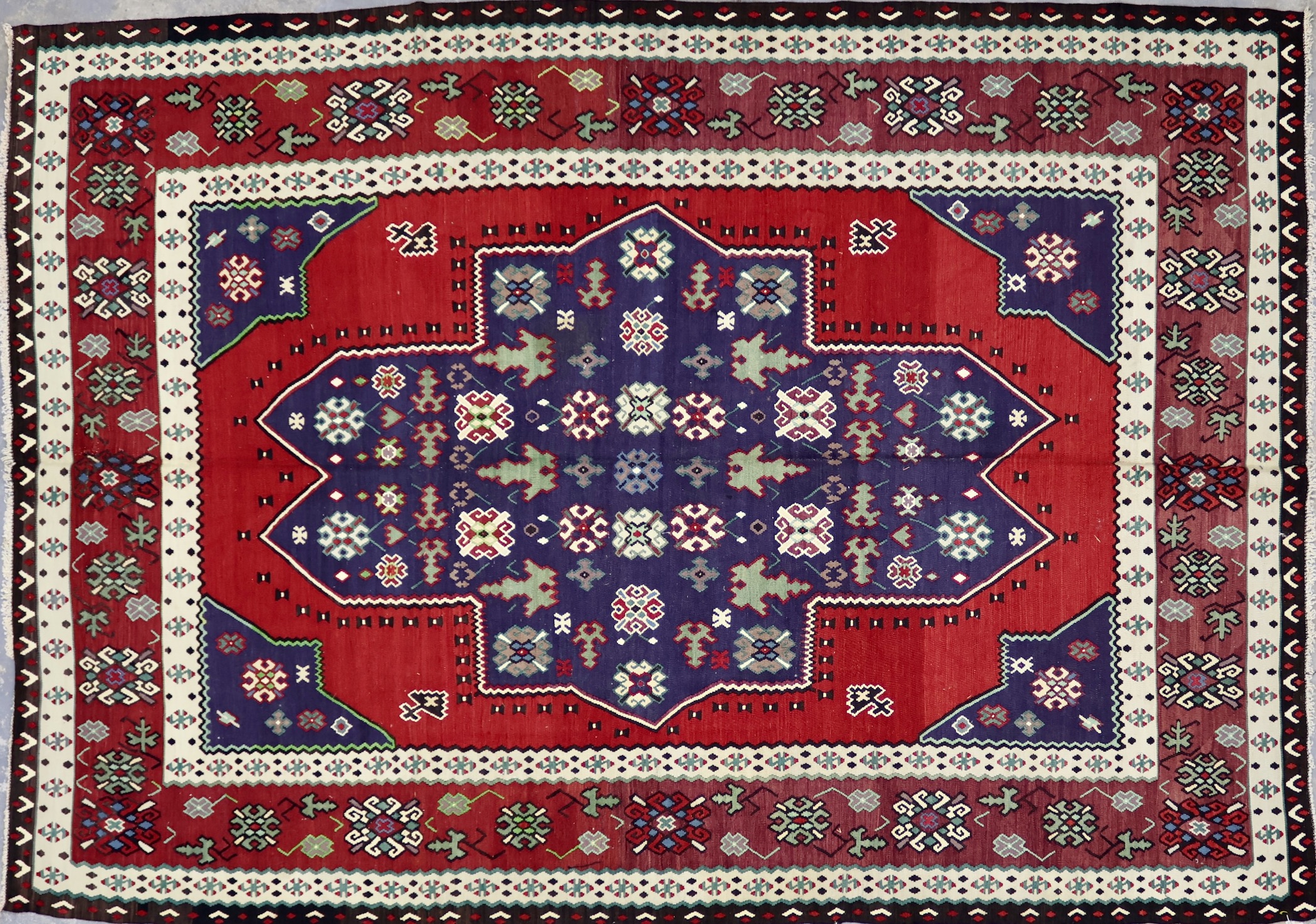 TK1809 VINTAGE 1980s BULGARIAN GOCMEN KILIM RUG 7'4