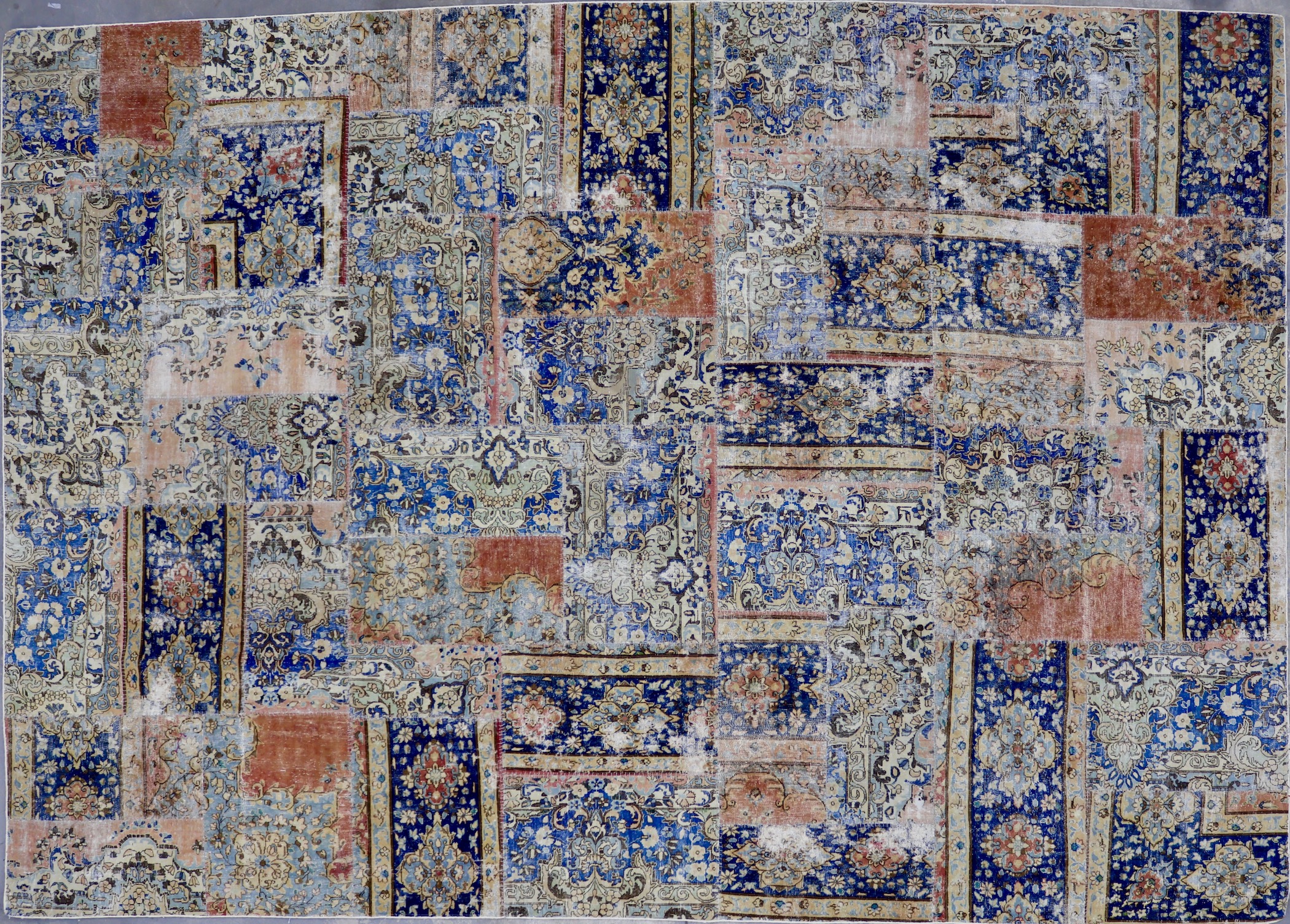 CR8377 RECLAIMED PERSIAN PATCHWORK 9'10