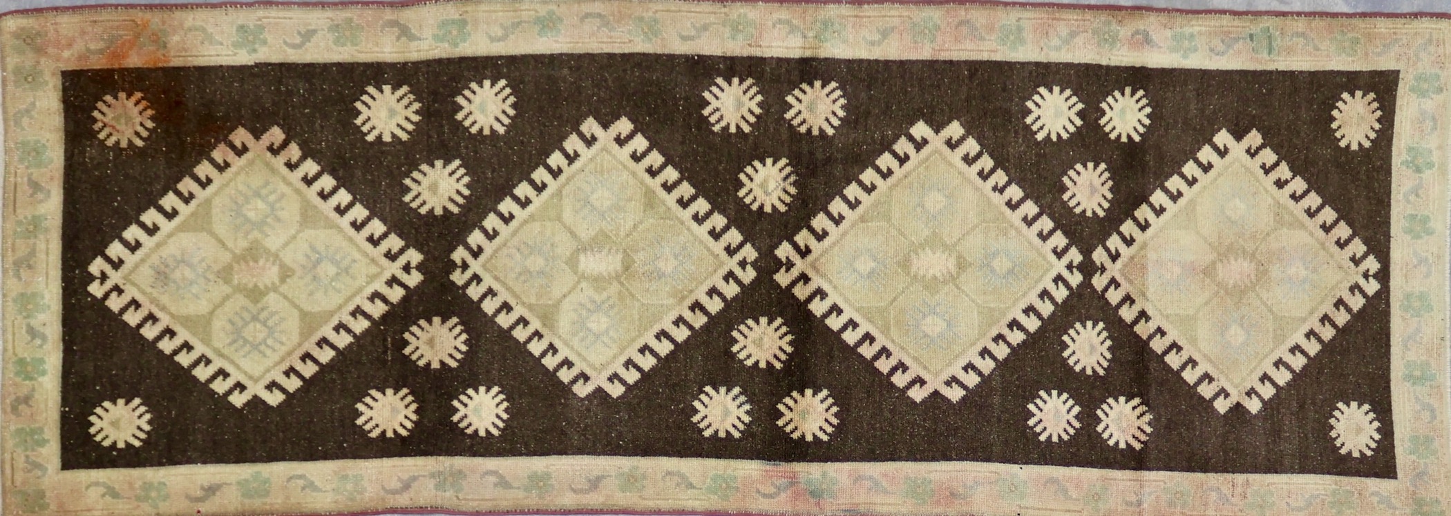 HR451 VINTAGE 1960s TURKISH KARS RUNNER 3'7