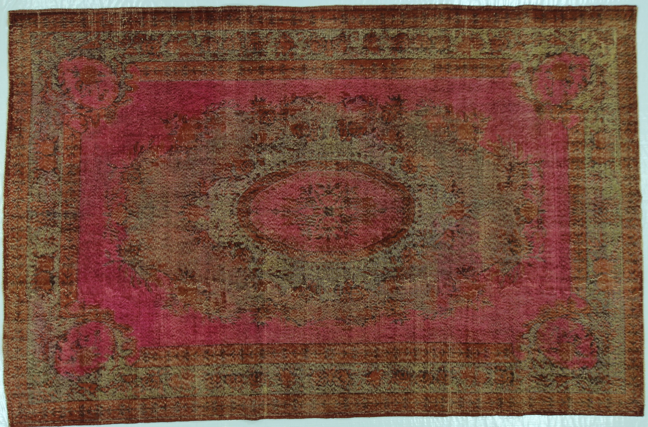 O7017 VINTAGE RUG 6.10x10.6