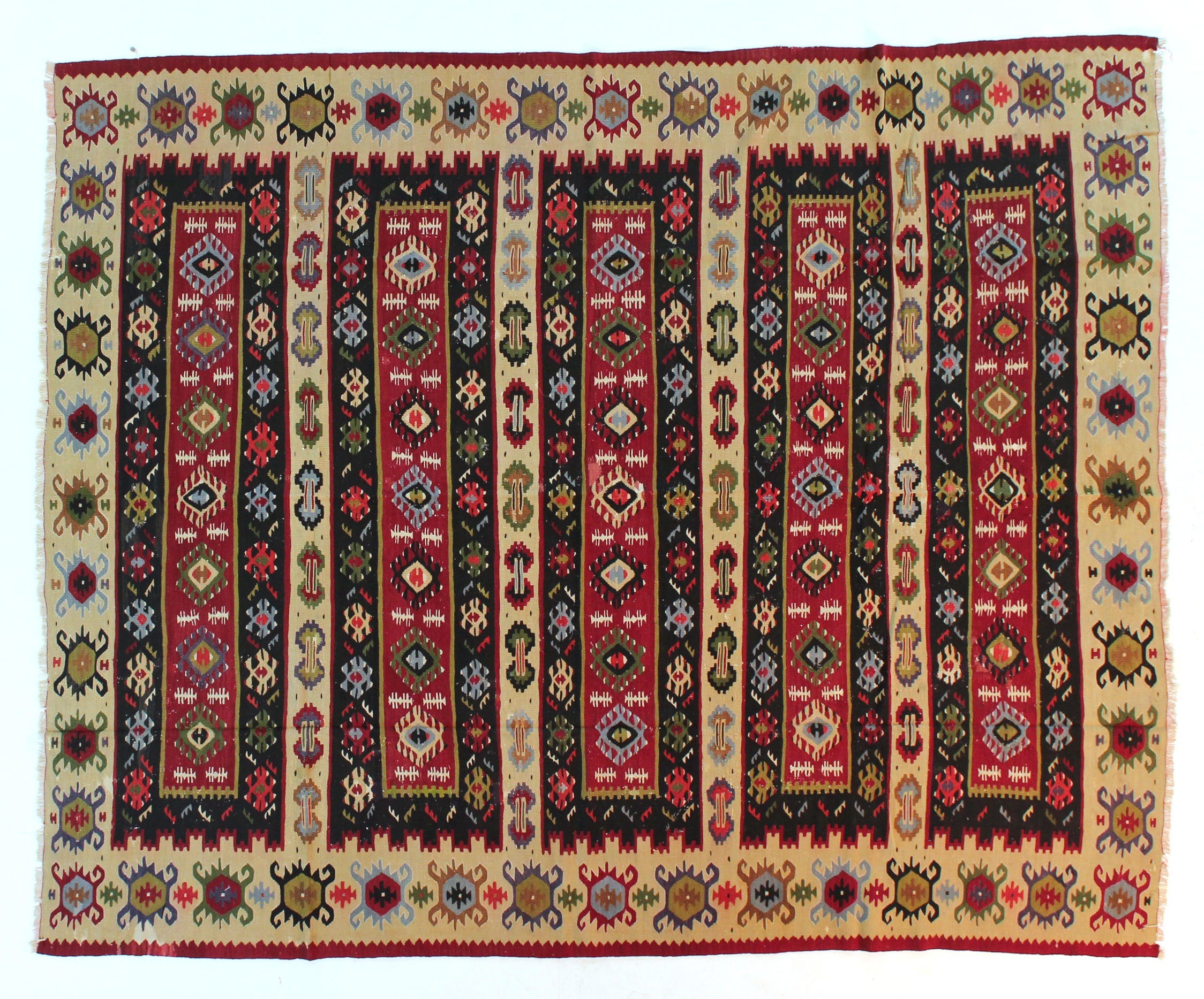 TK335 VINTAGE KILIM 6.6x9.4