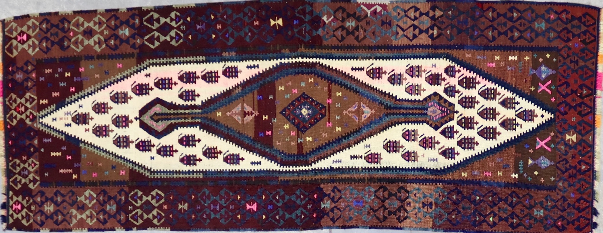 KR8435 VINTAGE 1970s KURDISH VAN KILIM RUNNER 2'6