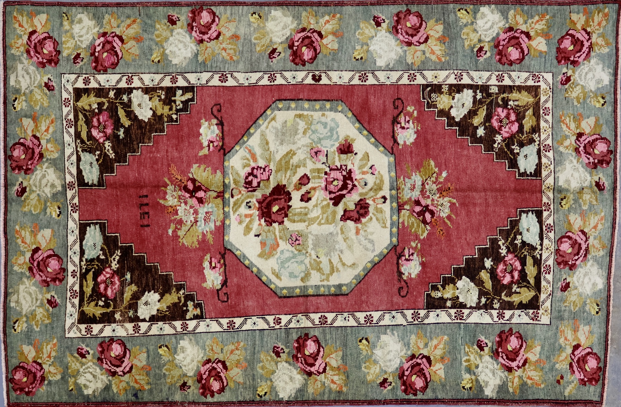 CR5401 VINTAGE CAUCASIAN KARABAG RUG 5'2