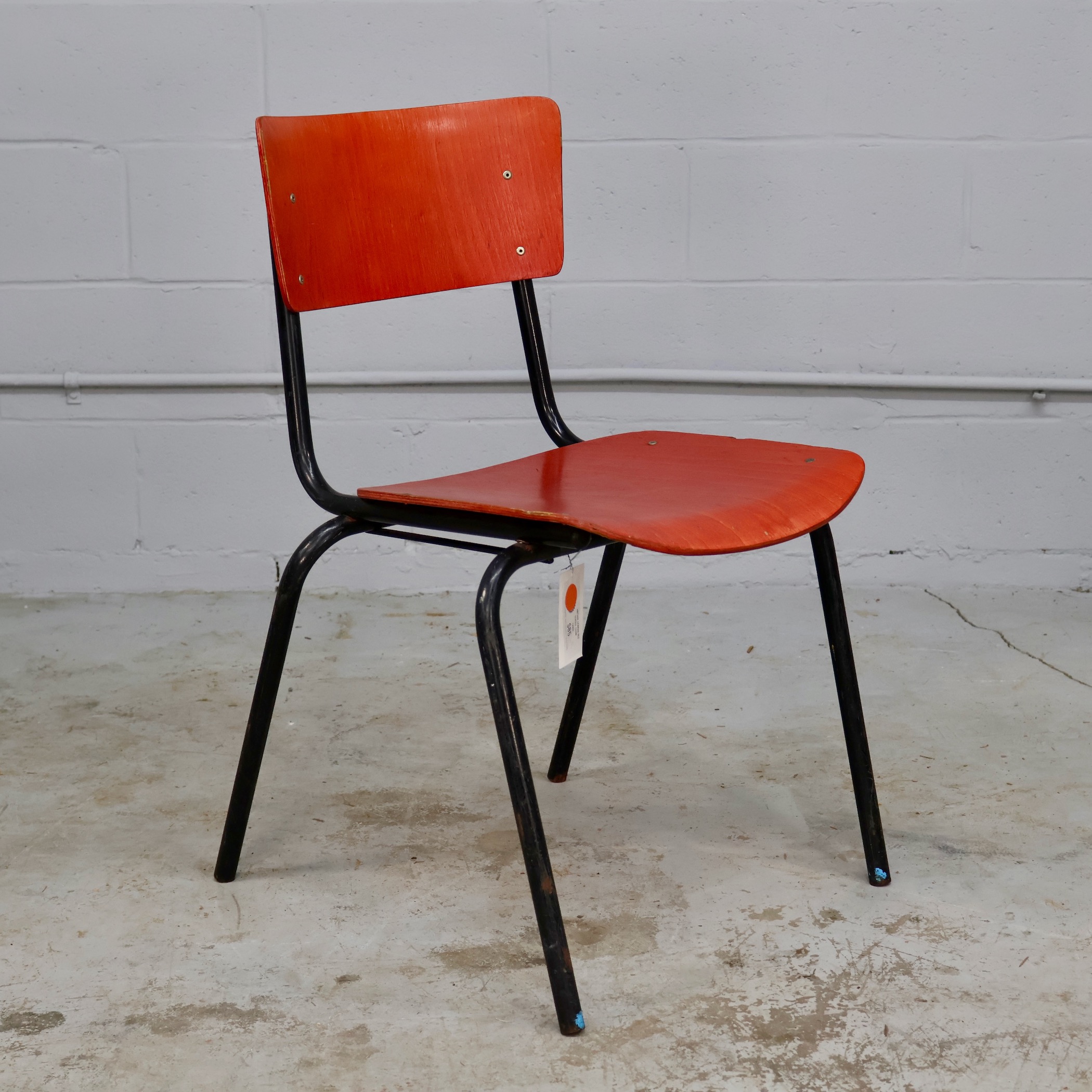 CHR51 RED STACKING SCHOOL CHAIR