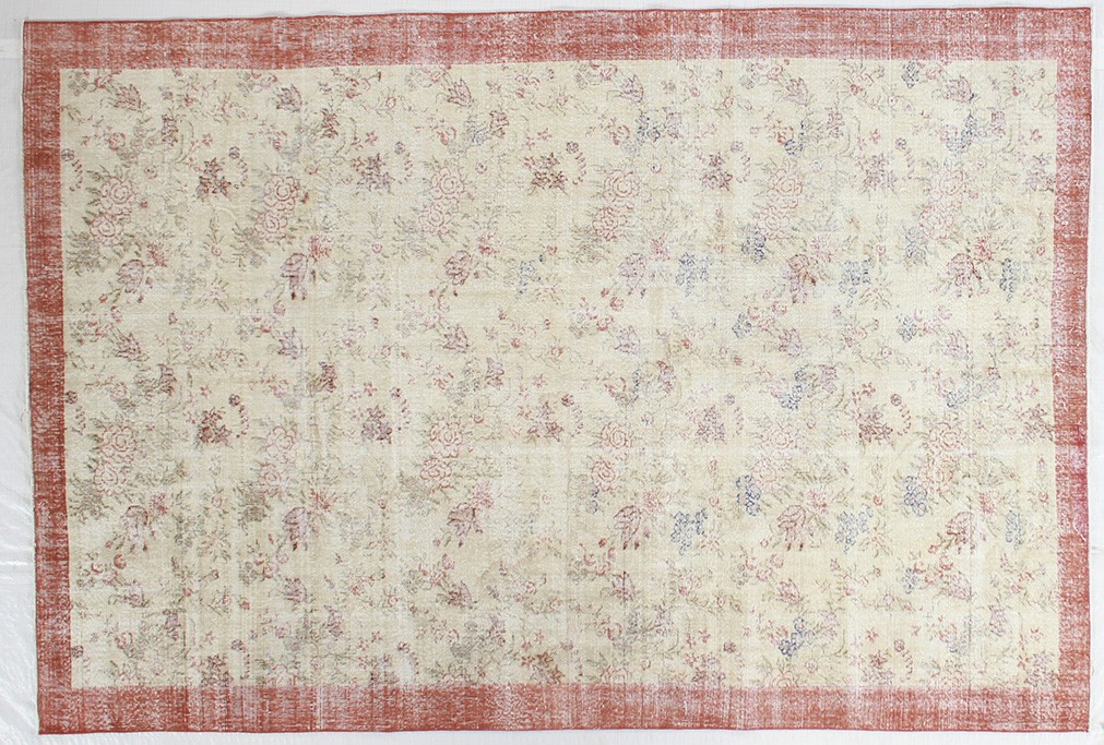 OD 4452 VINTAGE RUG  6.9 X 10.2