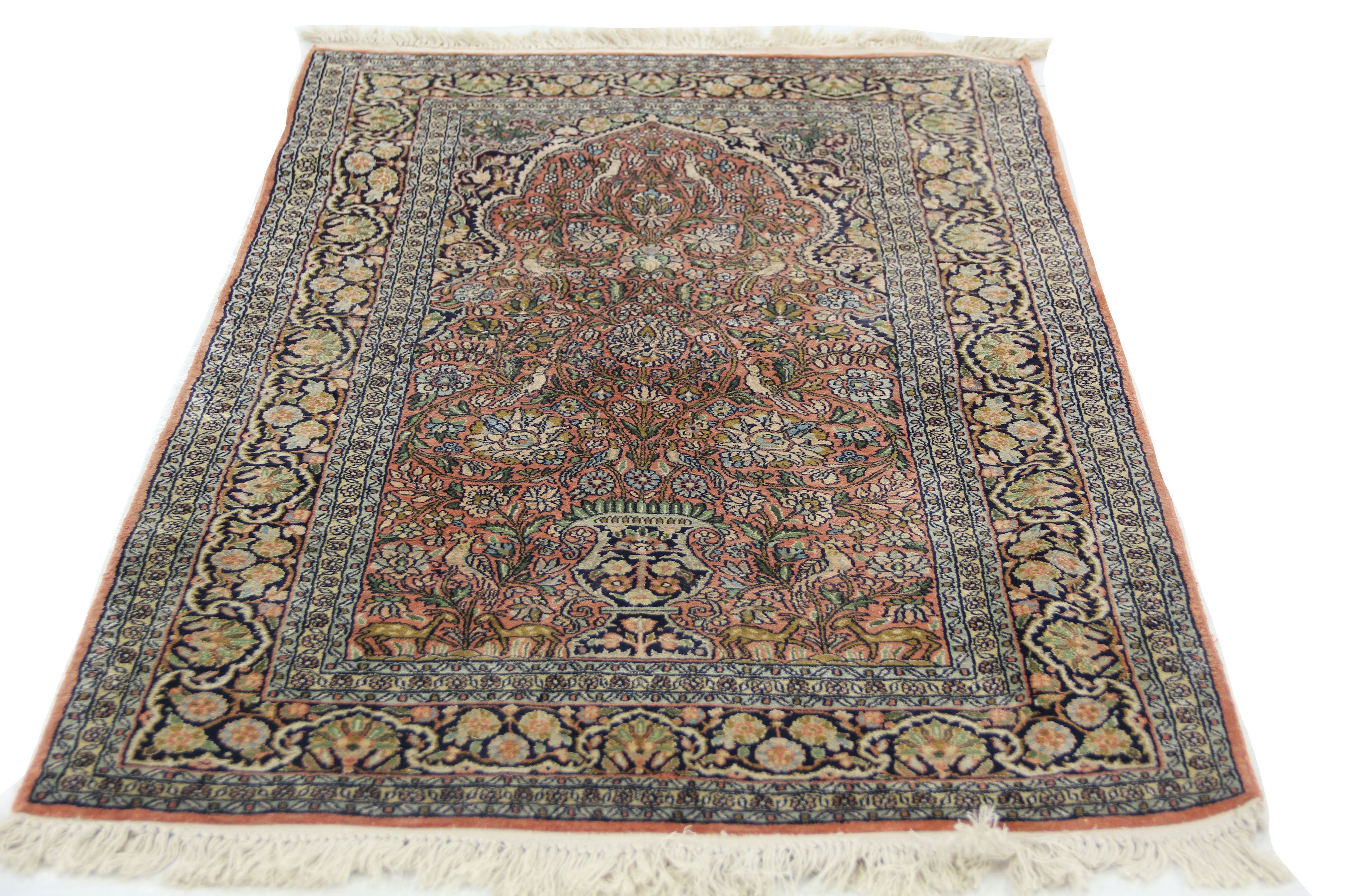 CR5677 - VINTAGE HEREKE SILK  RUG  2.6 X 4