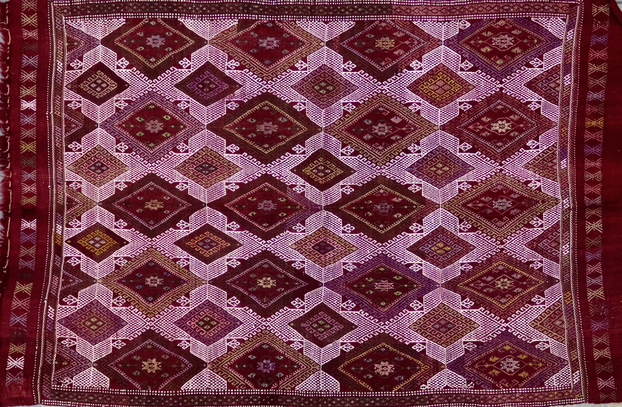 KL5691 VINTAGE 1970s TURKISH KONYA KILIM RUG 4'10