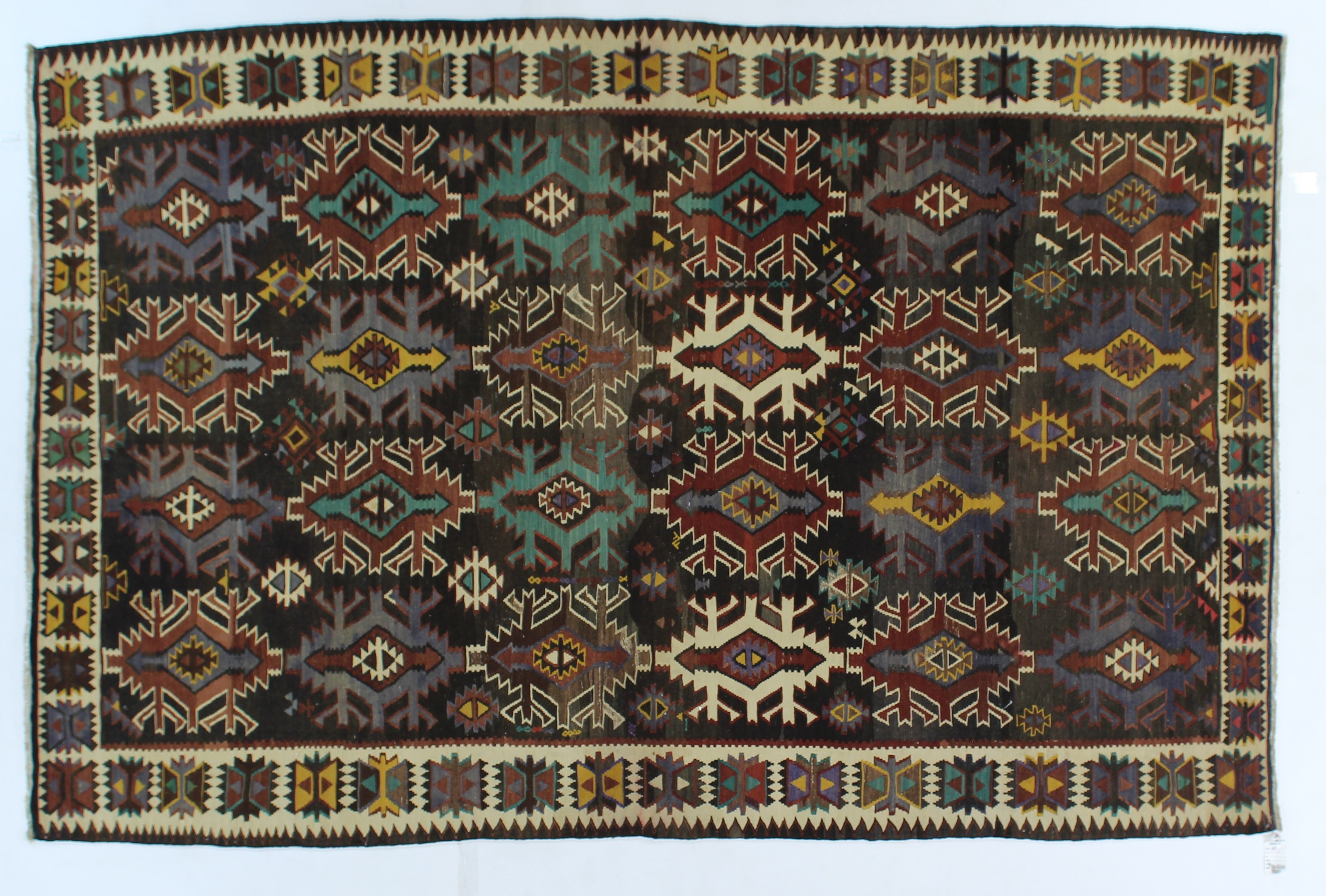 KL2468 - VINTAGE KUBA KILIM  6.7 x 9.10