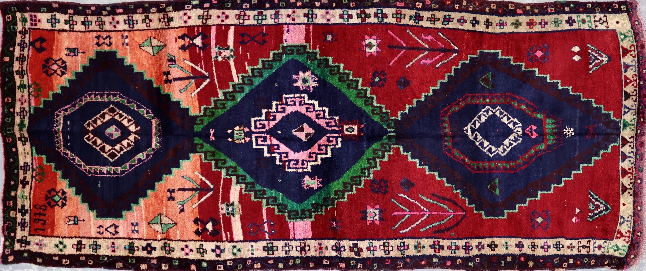 CR8506 VINTAGE KURDISH RUG DATED 1978 5' X 11'11