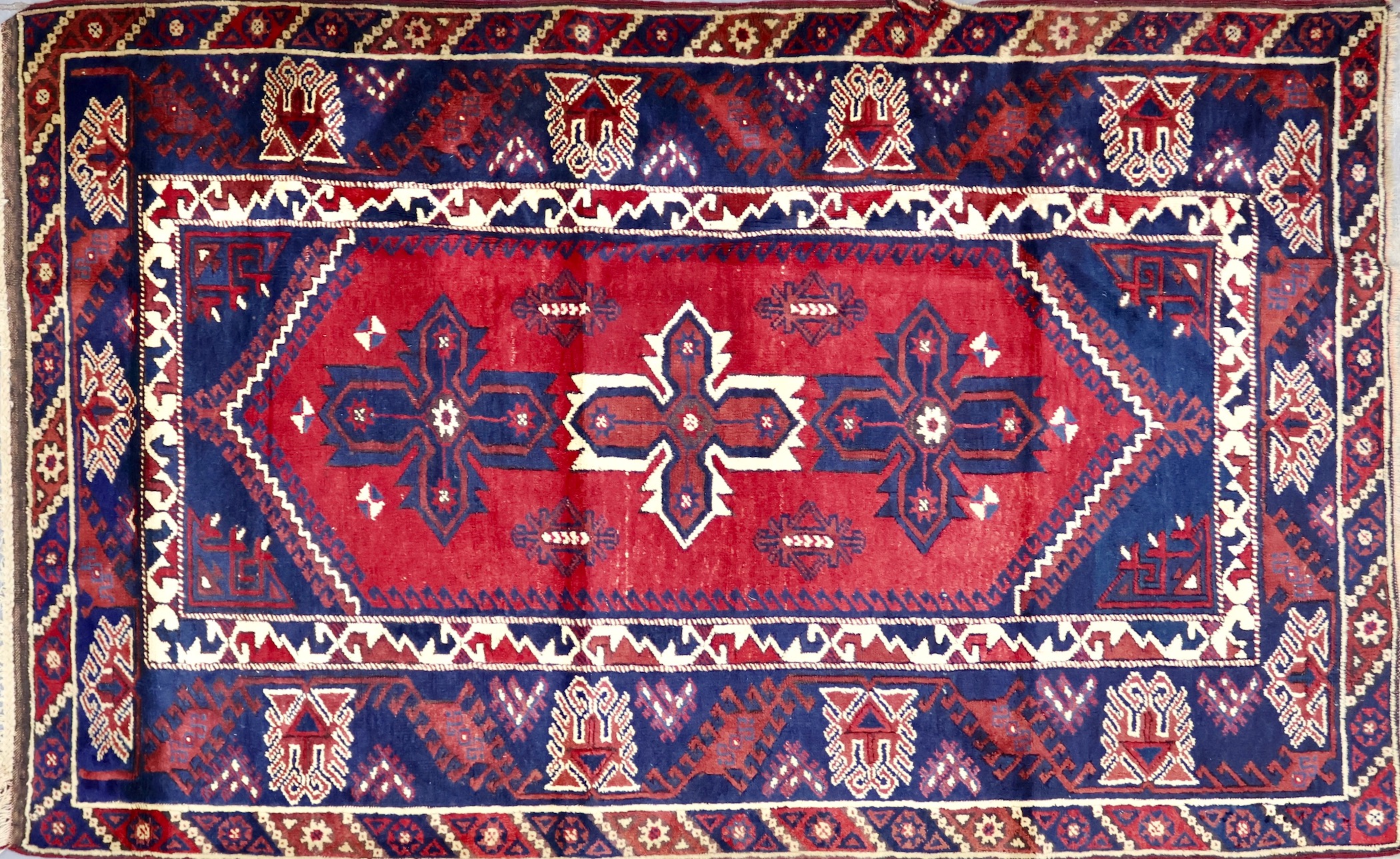 SH446 VINTAGE TURKISH DOSEMEALTI TRIBAL RUG 4'2