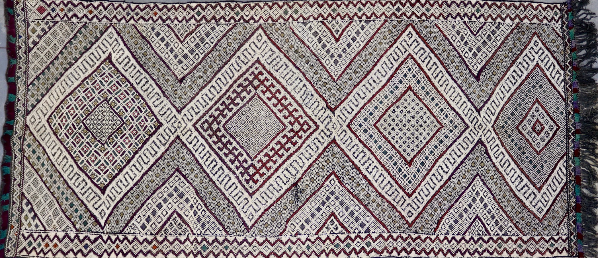 KL5457 VINTAGE MORROCCAN BERBER RUG 4'10