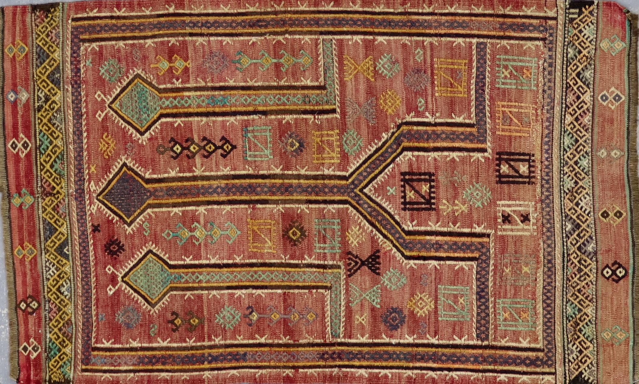KL2454 VINTAGE 1970s TURKISH BAYBURT KILIM 2'11