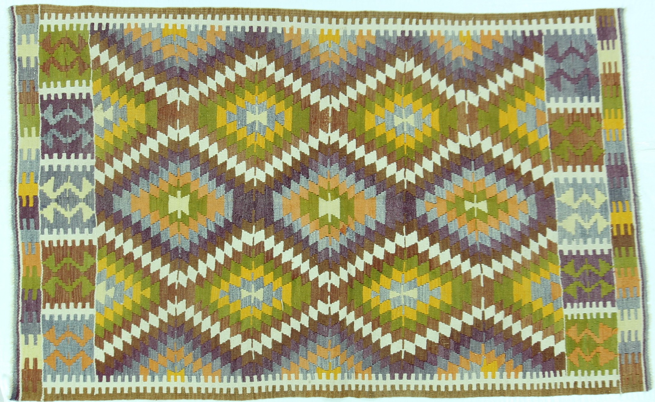 KL4701 VINTAGE KILIM 4.10x7.8