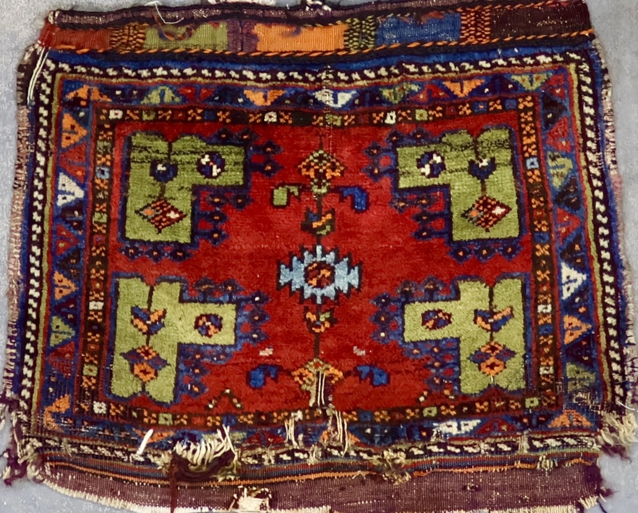 PL8264 ANTIQUE PERSIAN QASHQAI TEXTILE 1'5