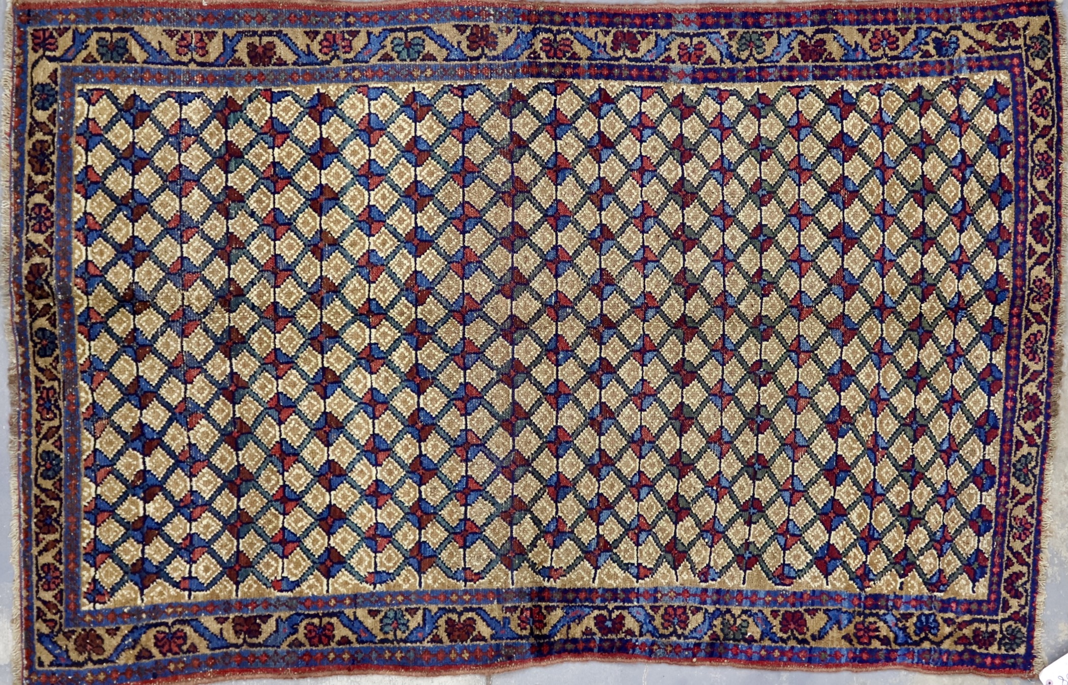CR8108 VINTAGE 1960s PERSIAN RUG 4'3