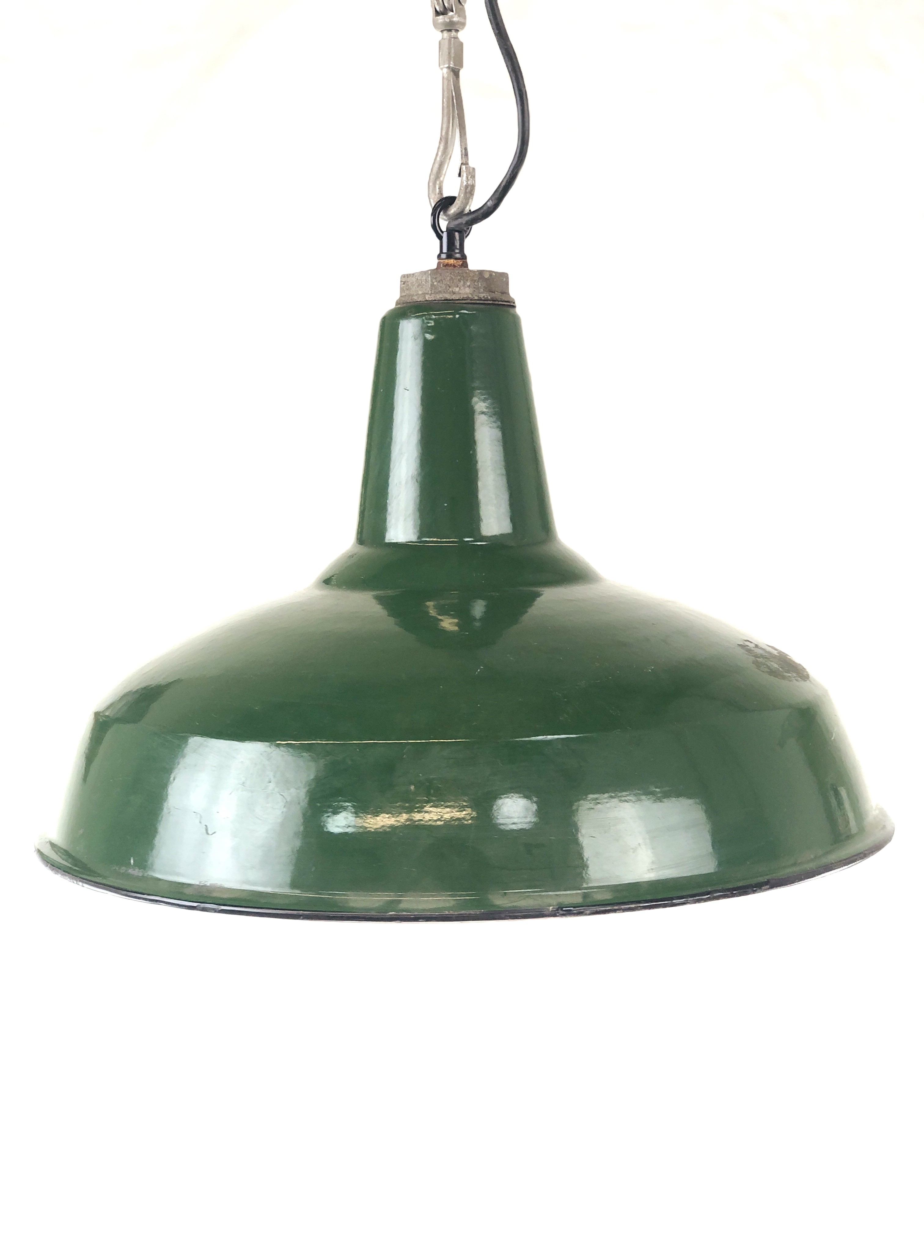 LG7 - Large Green Enamel Light