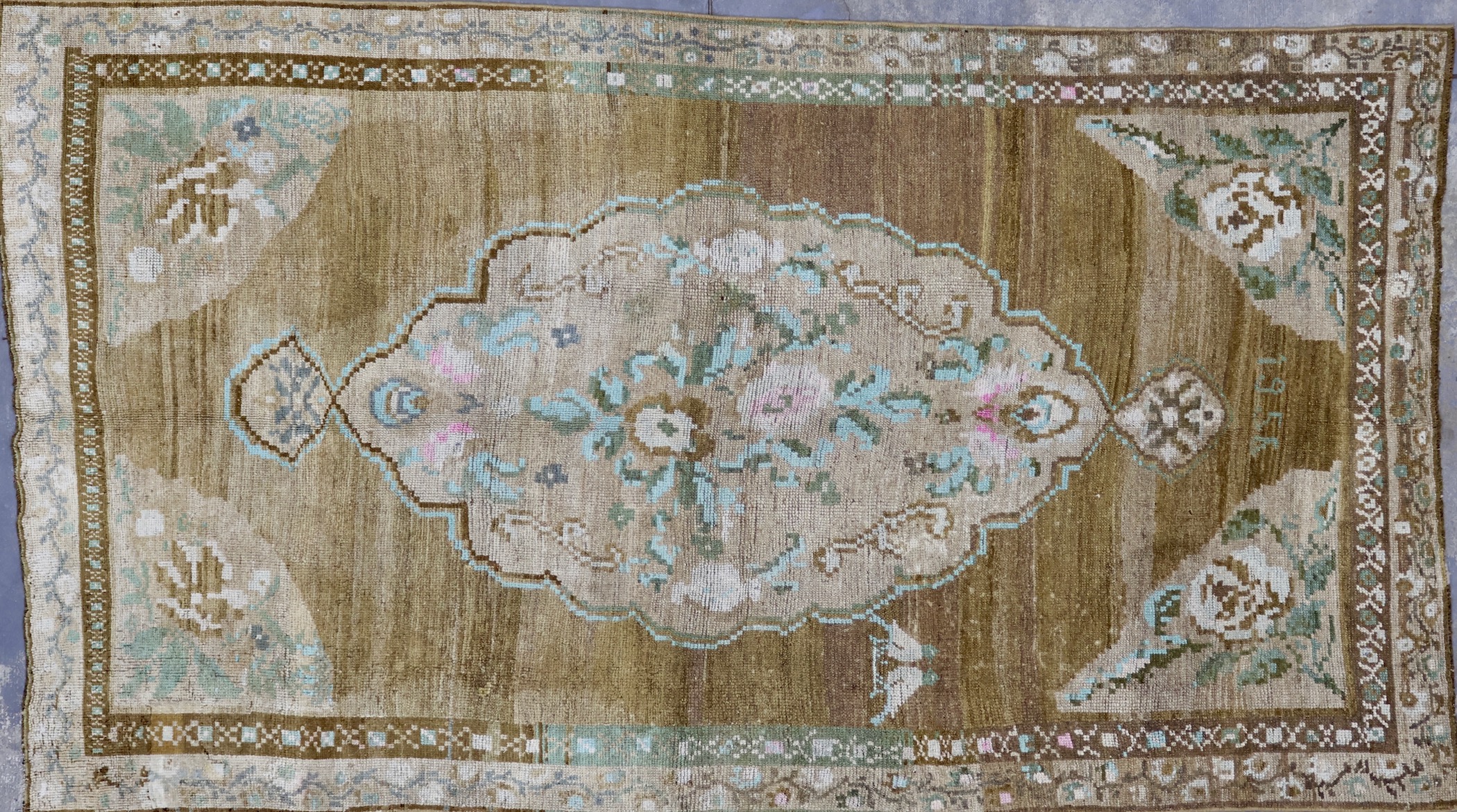 CR5819 RECLAIMED VINTAGE TURKISH KARS RUG 5'5