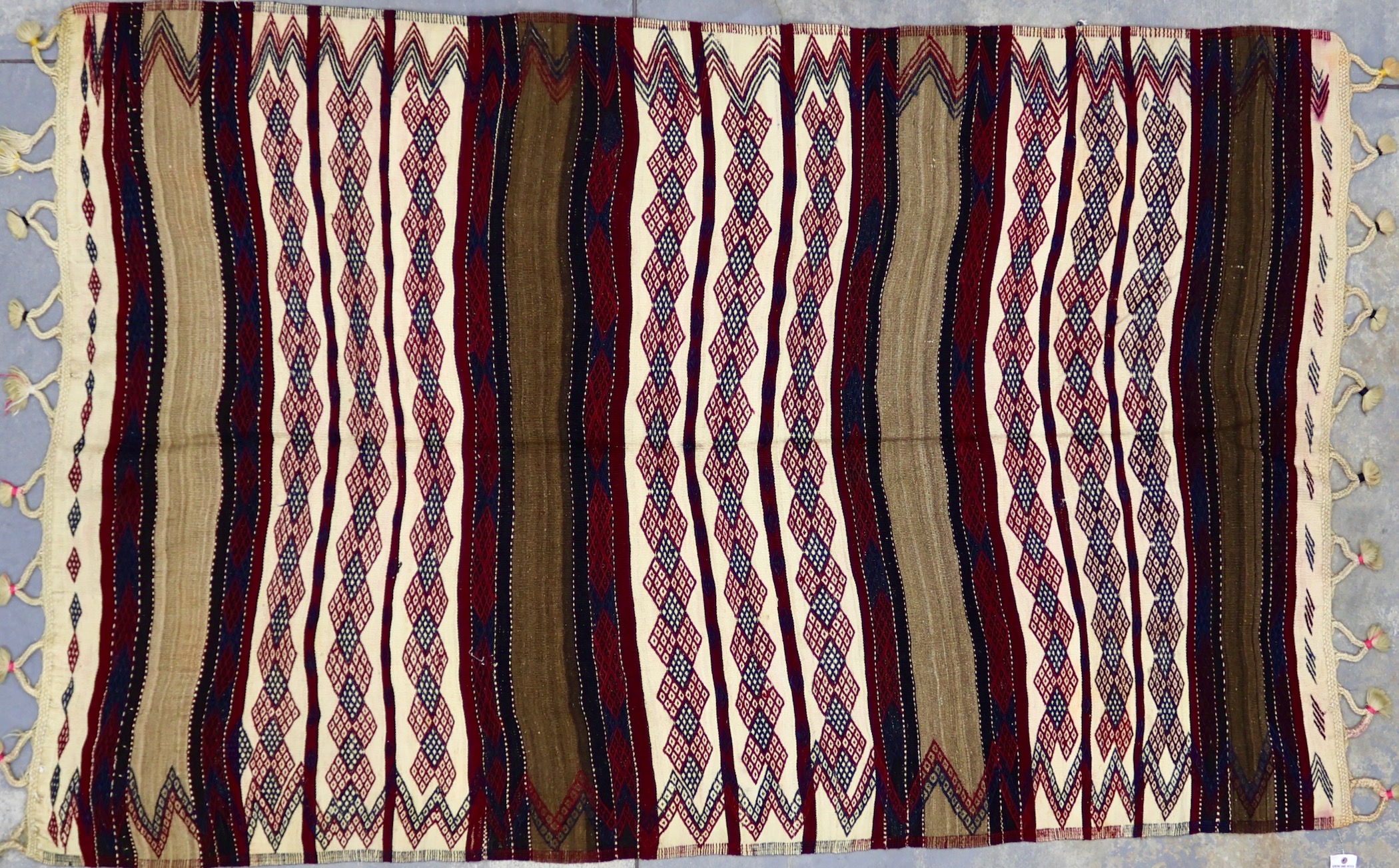 TK1804 ANTIQUE 1920s CAMEL AND SHEEP'S WOOL KILIM RUG 5'1