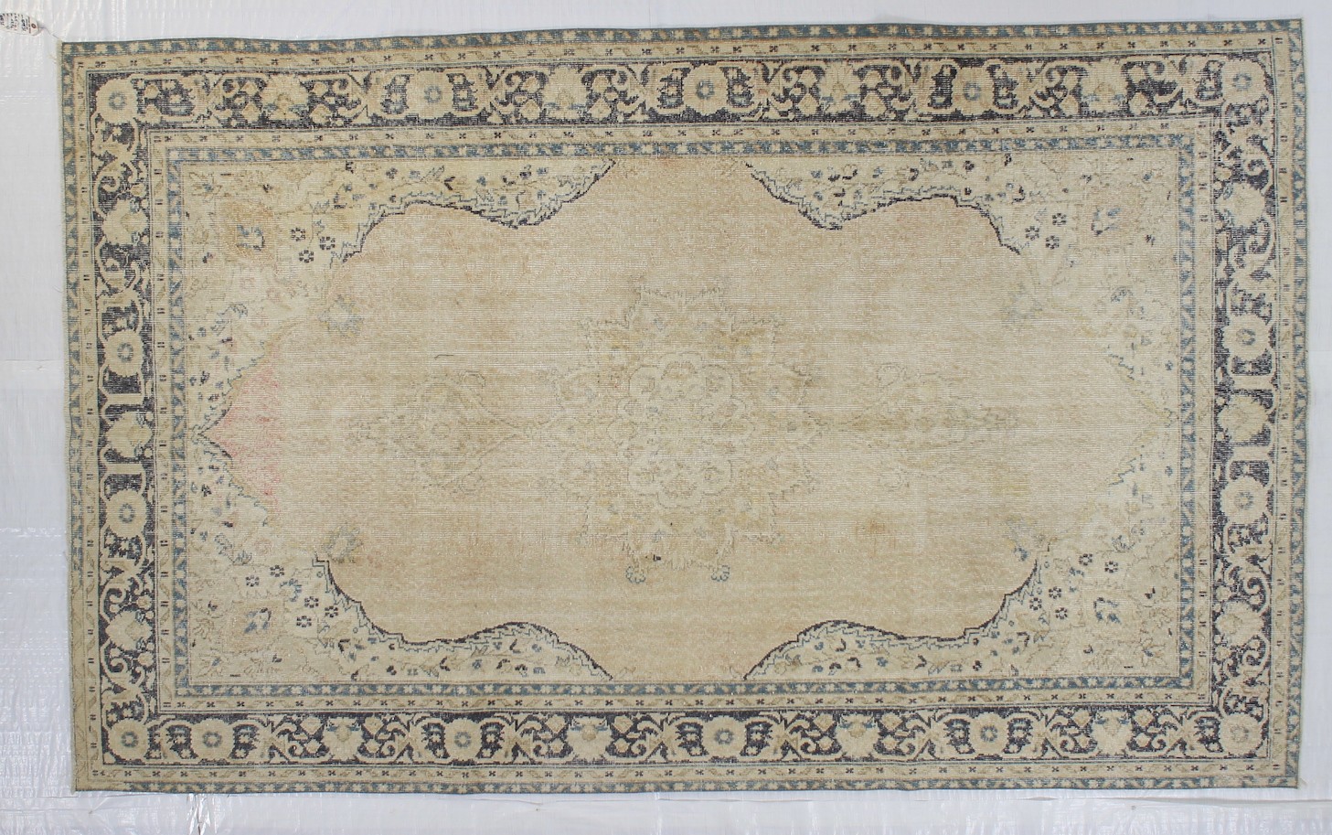 OD 4432 VINTAGE RUG  6.5 X10.7