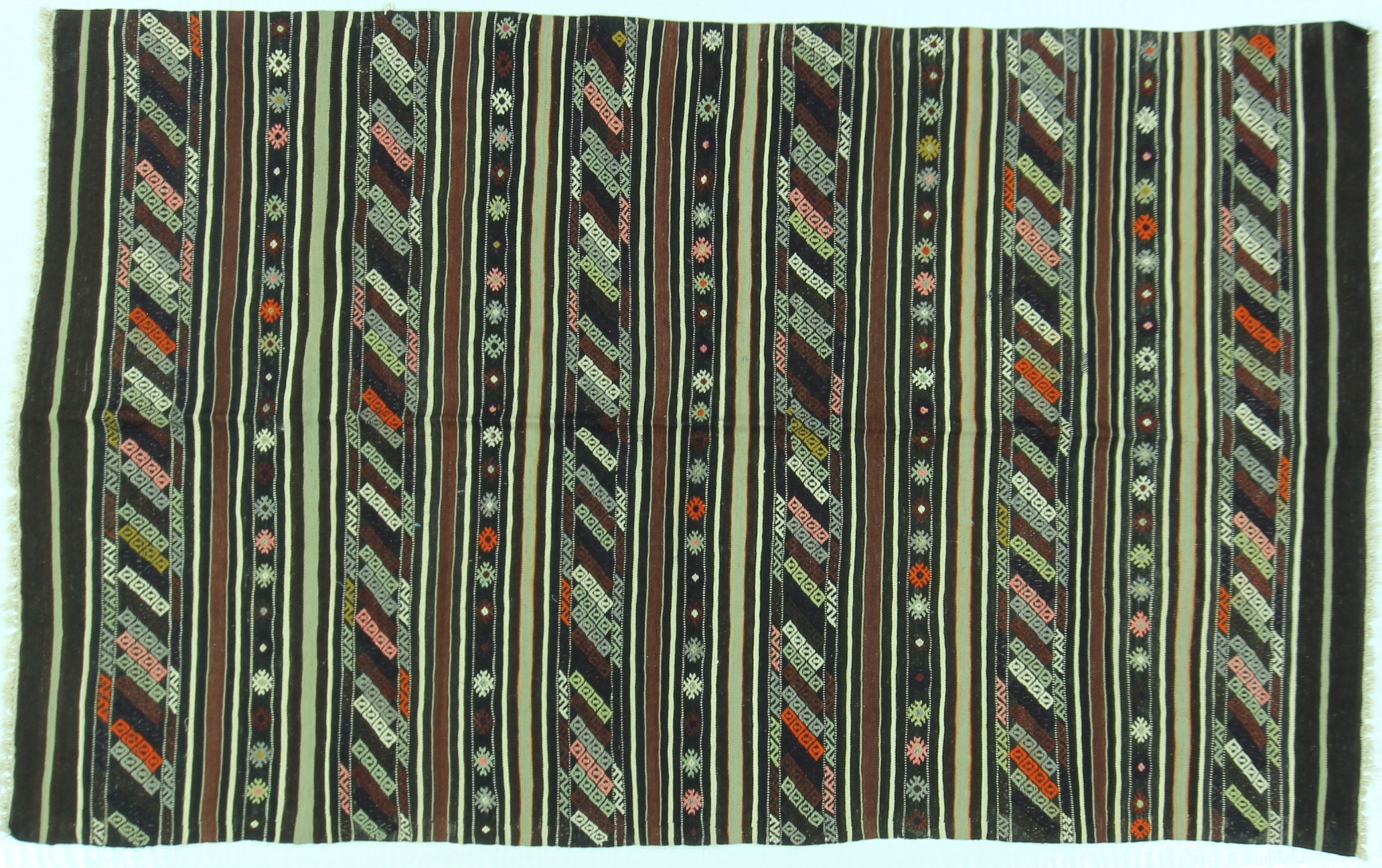 KK331 VINTAGE KILIM 4.9x7.7