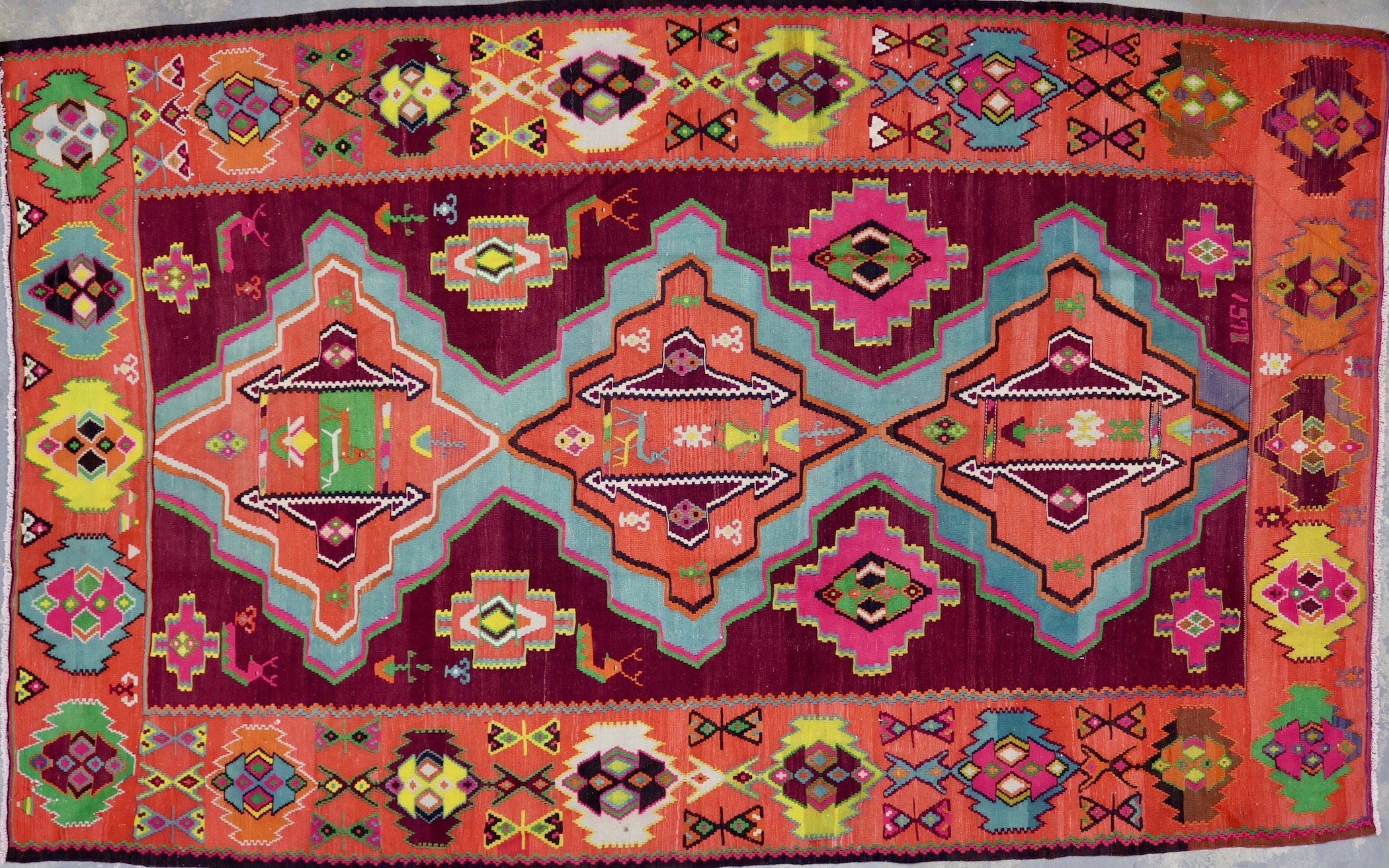 KL8448 VINTAGE AZERBAIJANI NAKCHIVAN KILIM RUG DATED 1978 8'2